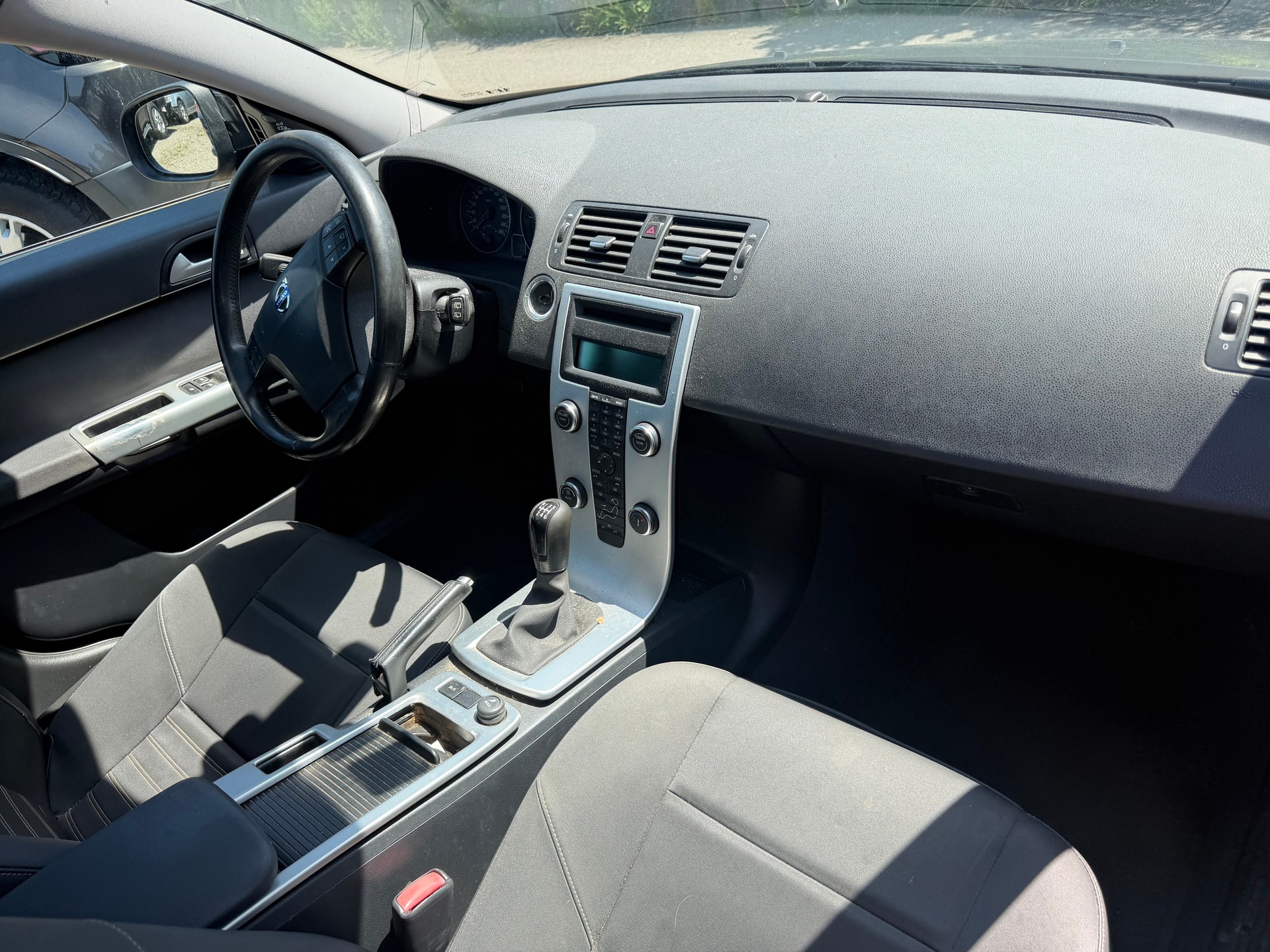 VOLVO V50 D2 Kinetic-image-6