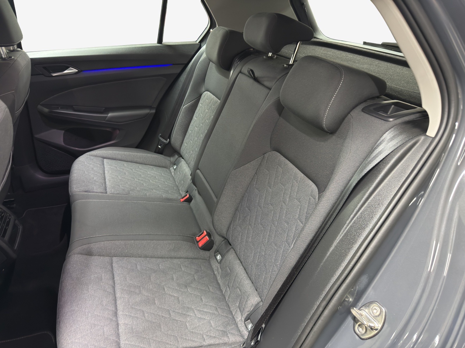 VW Golf 1.5 e TSI mHEV Life DSG-image-11
