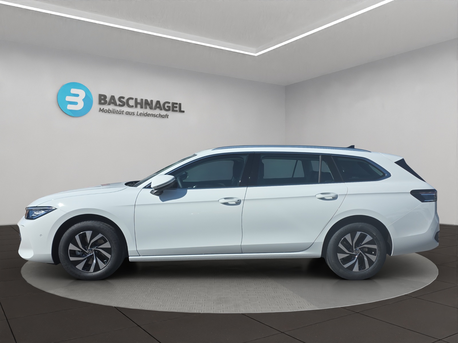 VW Passat Variant 2.0 TDI evo Business DSG-showroom-element-1
