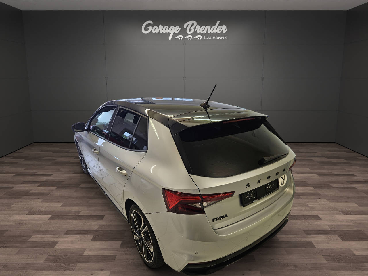 SKODA Fabia 1.5 TSI Monte Carlo DSG-image-5