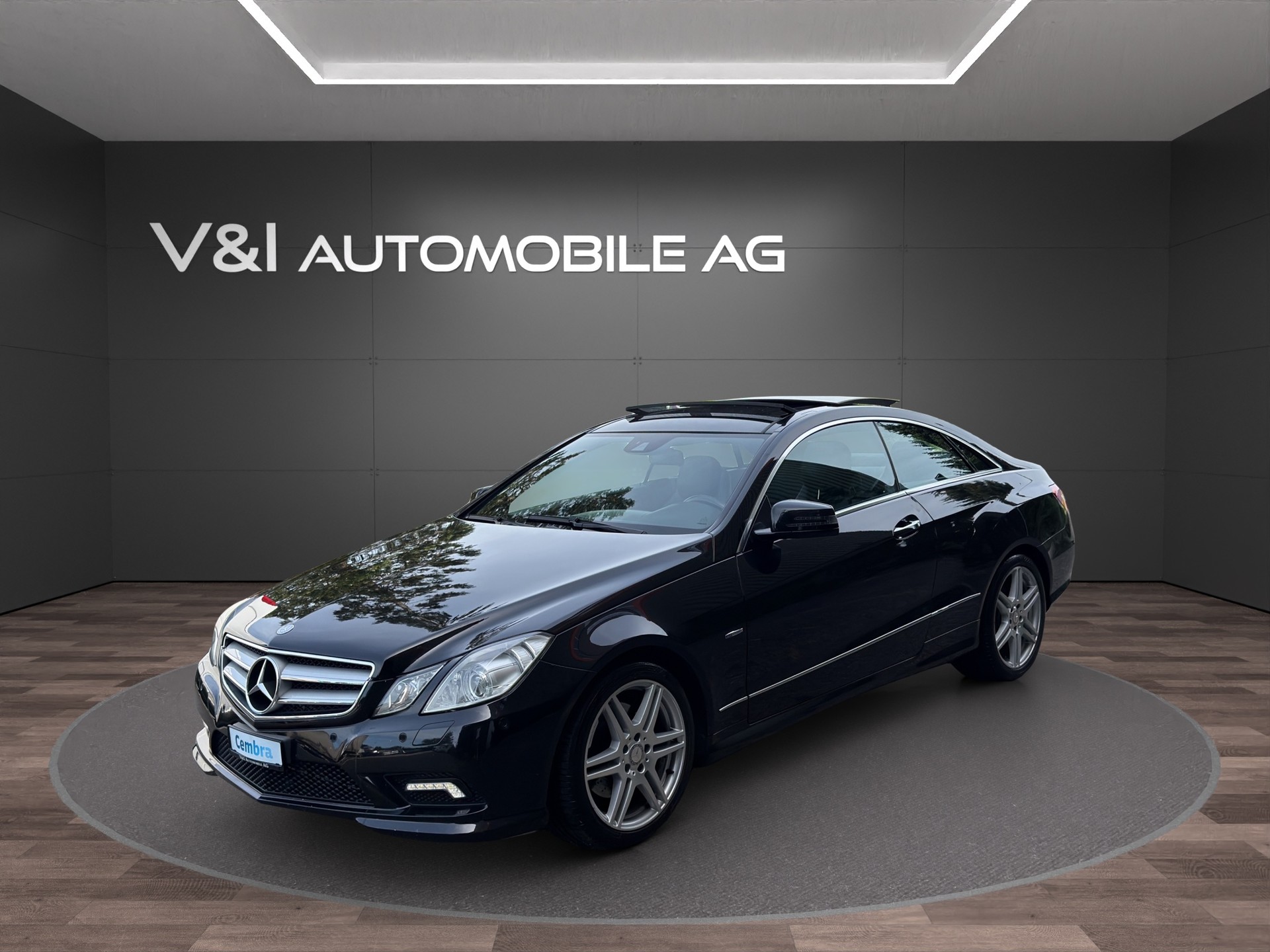 MERCEDES-BENZ E 350 CGI BlueEfficiency 7G-Tronic-image-0