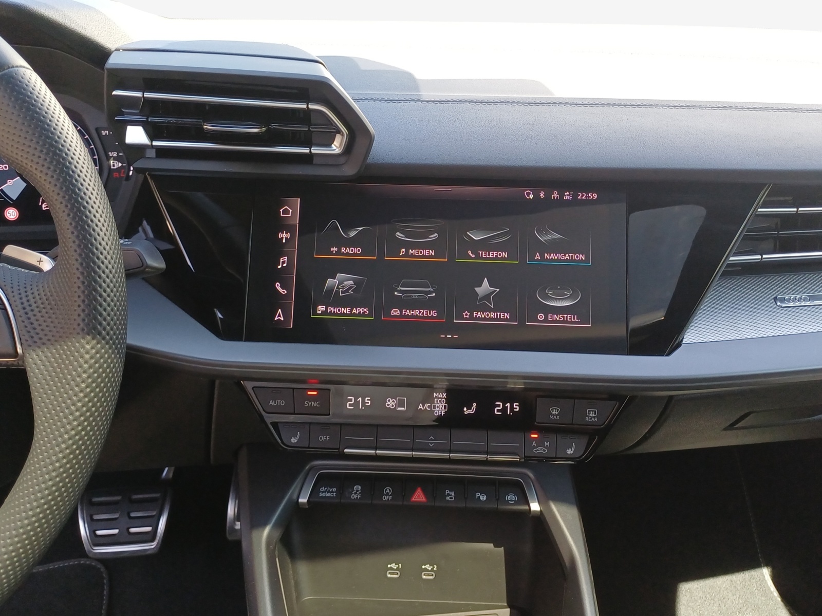 AUDI A3 Sportback 35 TFSI S line Attraction S-tronic-image-10