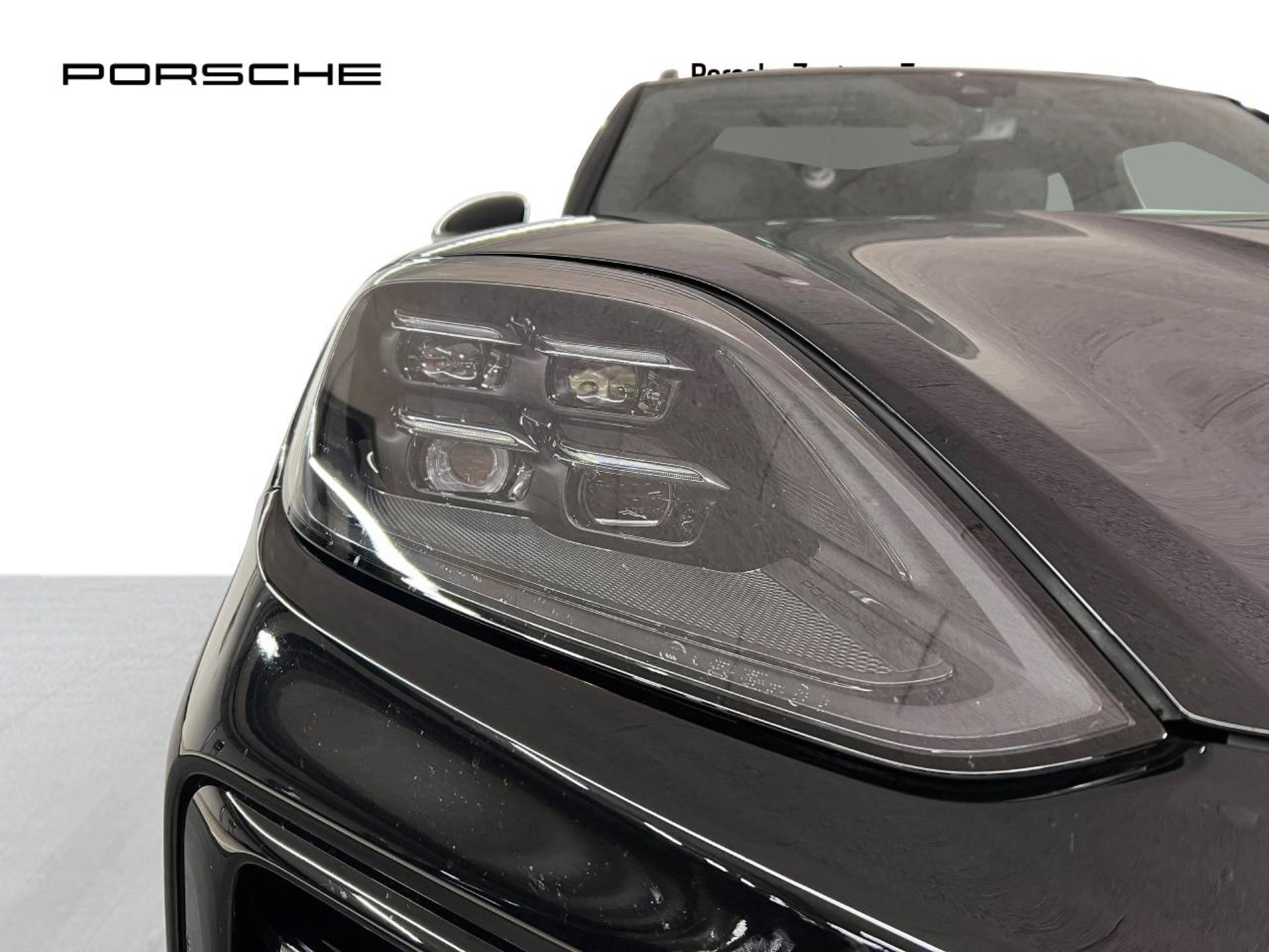 PORSCHE Cayenne E-Hybrid-image-11