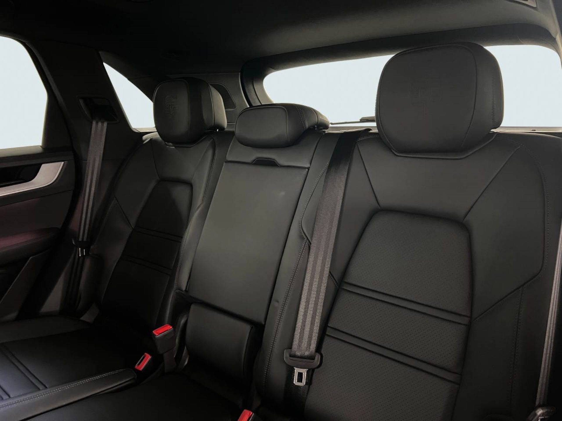 PORSCHE Cayenne E-Hybrid-image-24