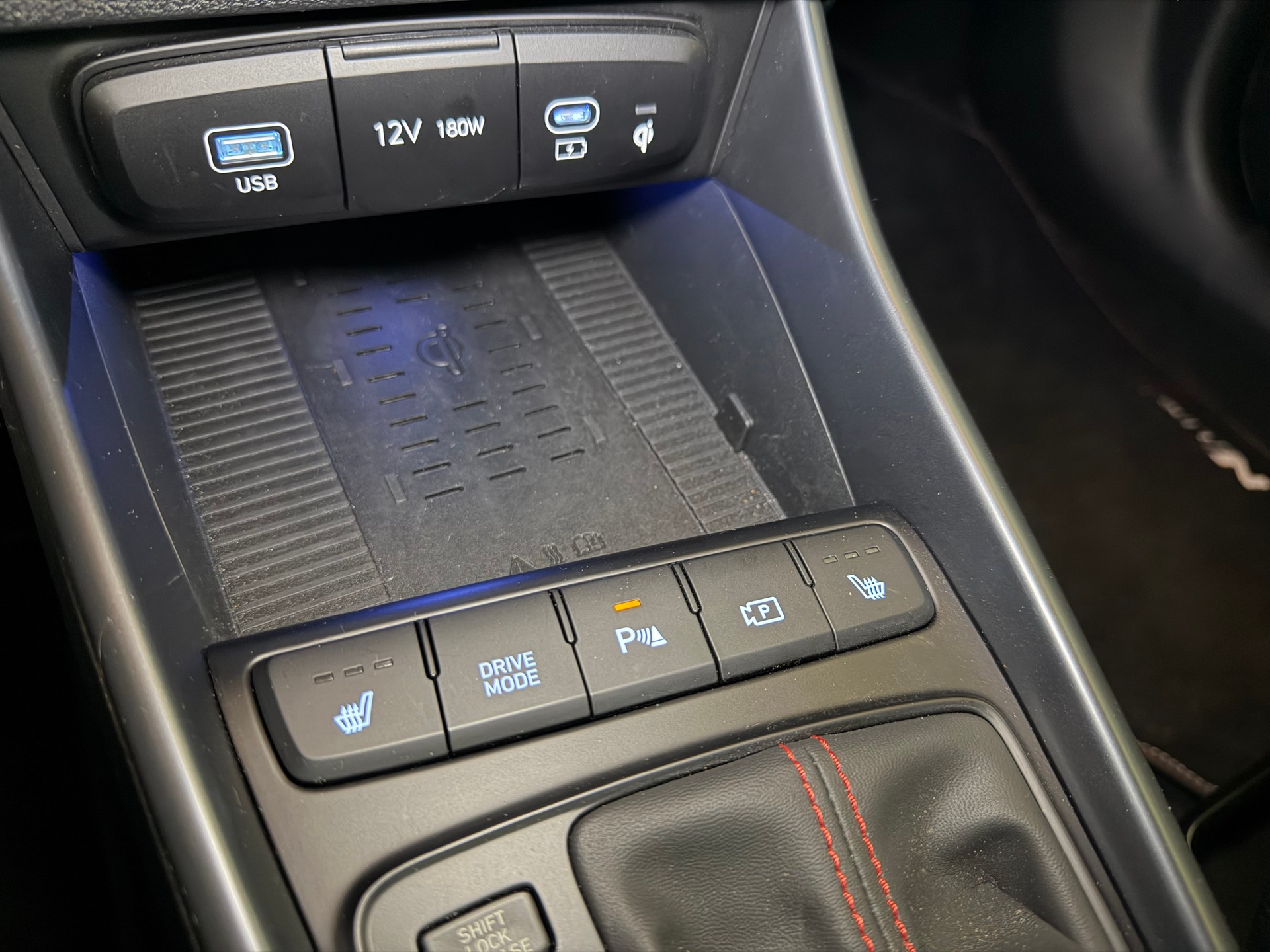 HYUNDAI i20 1.0 T-GDi N-Line DCT-image-16