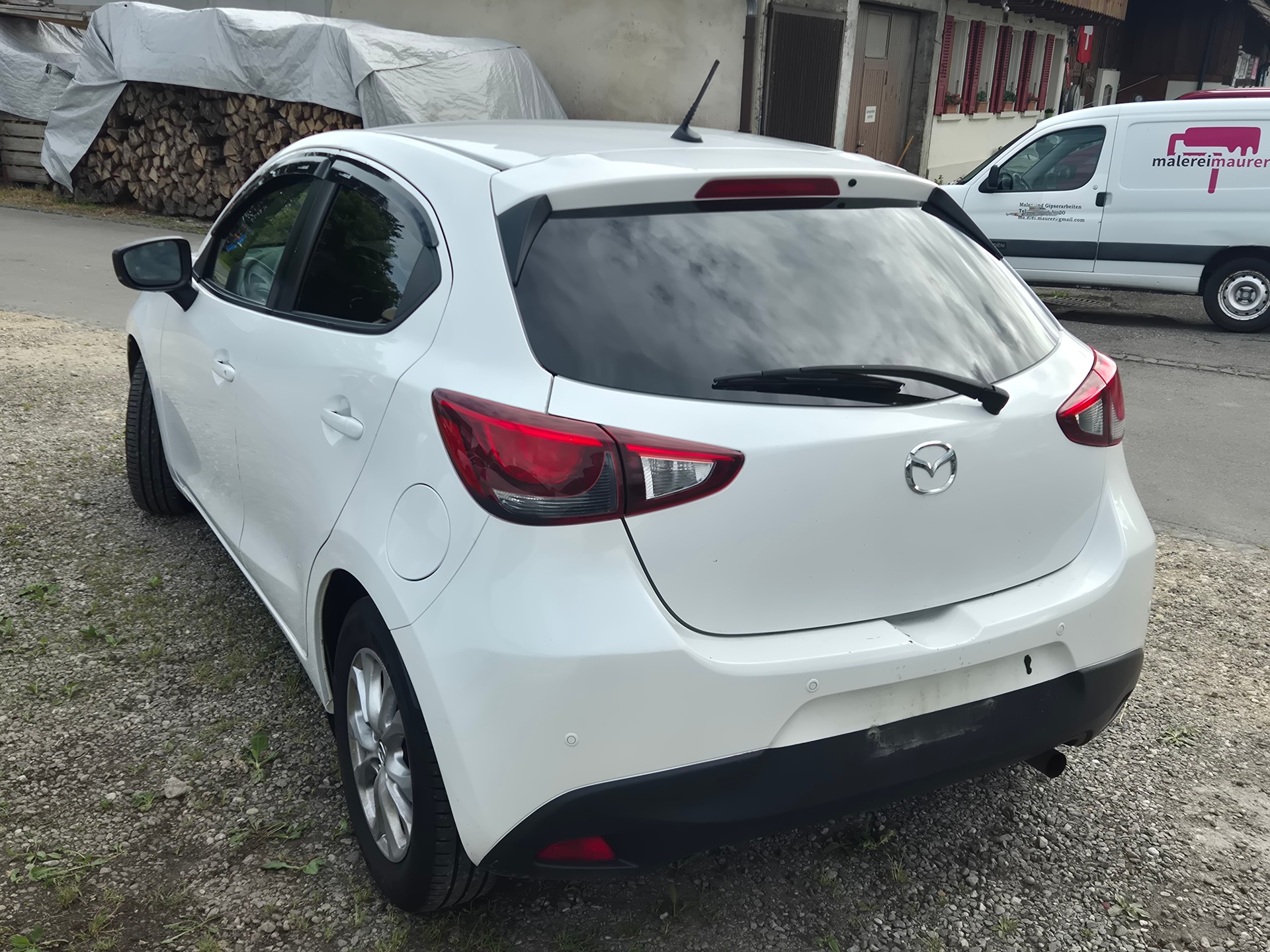 MAZDA 2 SKYACTIV-G 90 MFK Revolution Automat-image-4