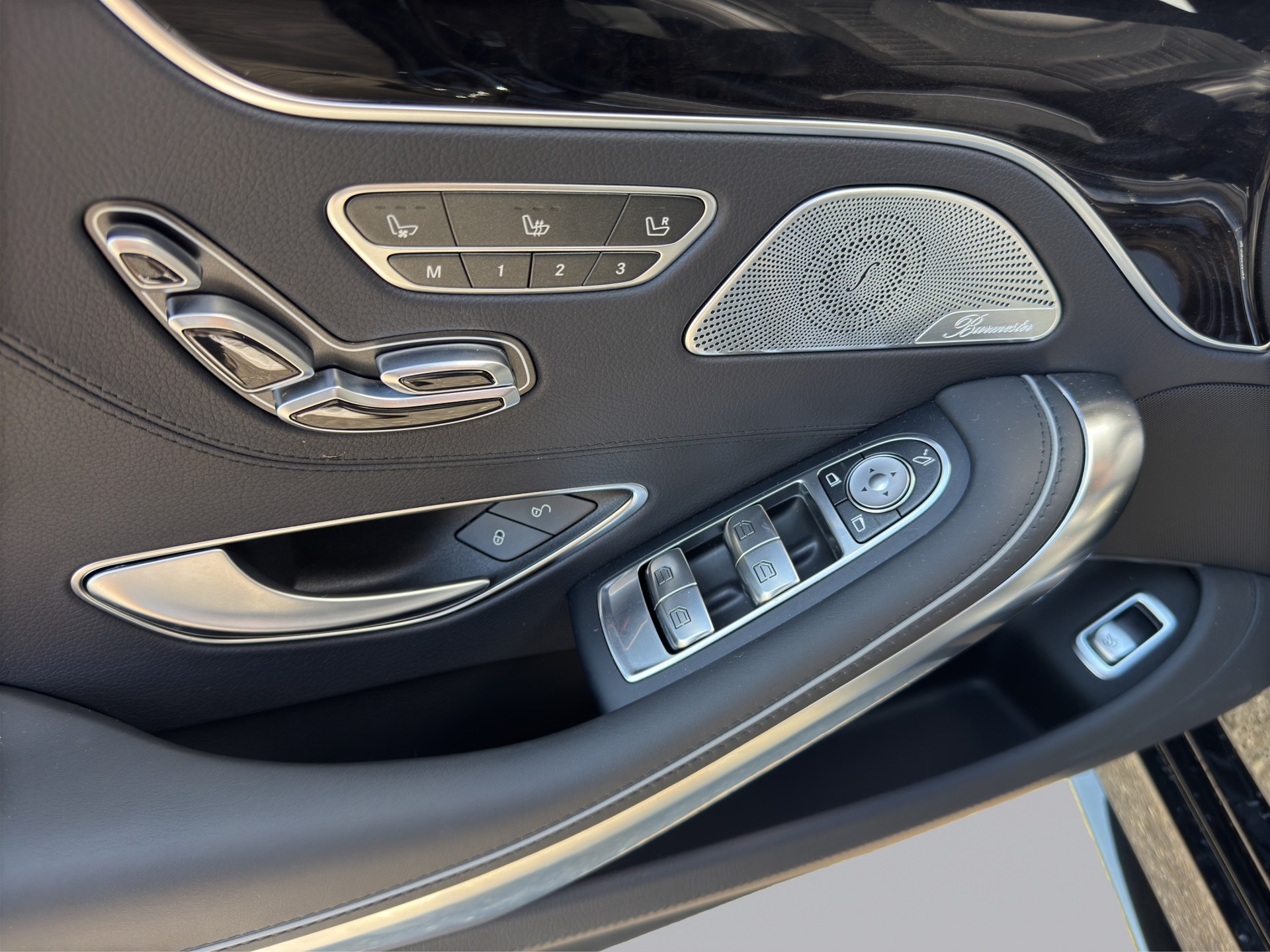 MERCEDES-BENZ S 560 V8 AMG Line 4MATIC Coupé-image-10
