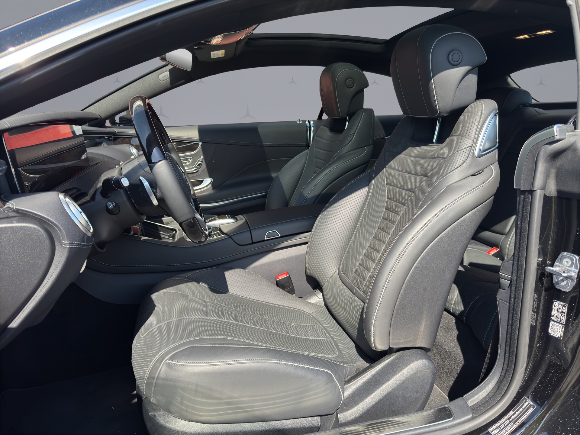MERCEDES-BENZ S 560 V8 AMG Line 4MATIC Coupé-image-9