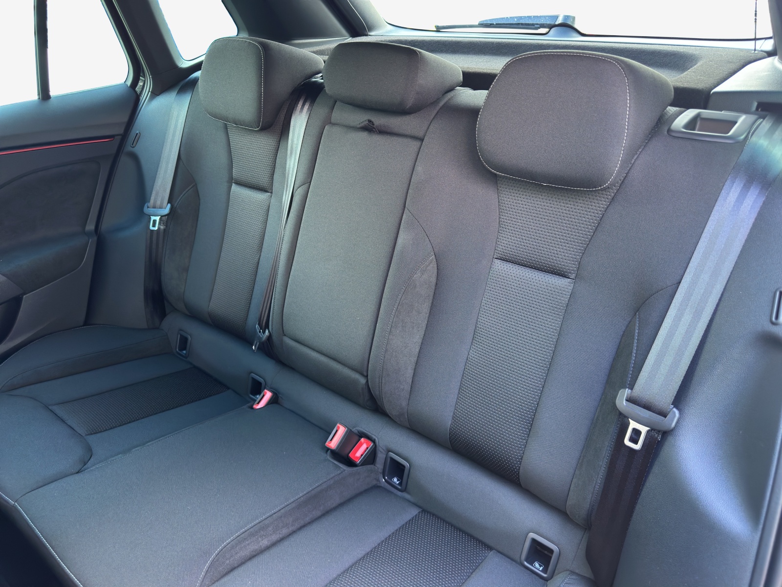 SKODA Kamiq 1.0 TSI Dynamic DSG-image-11