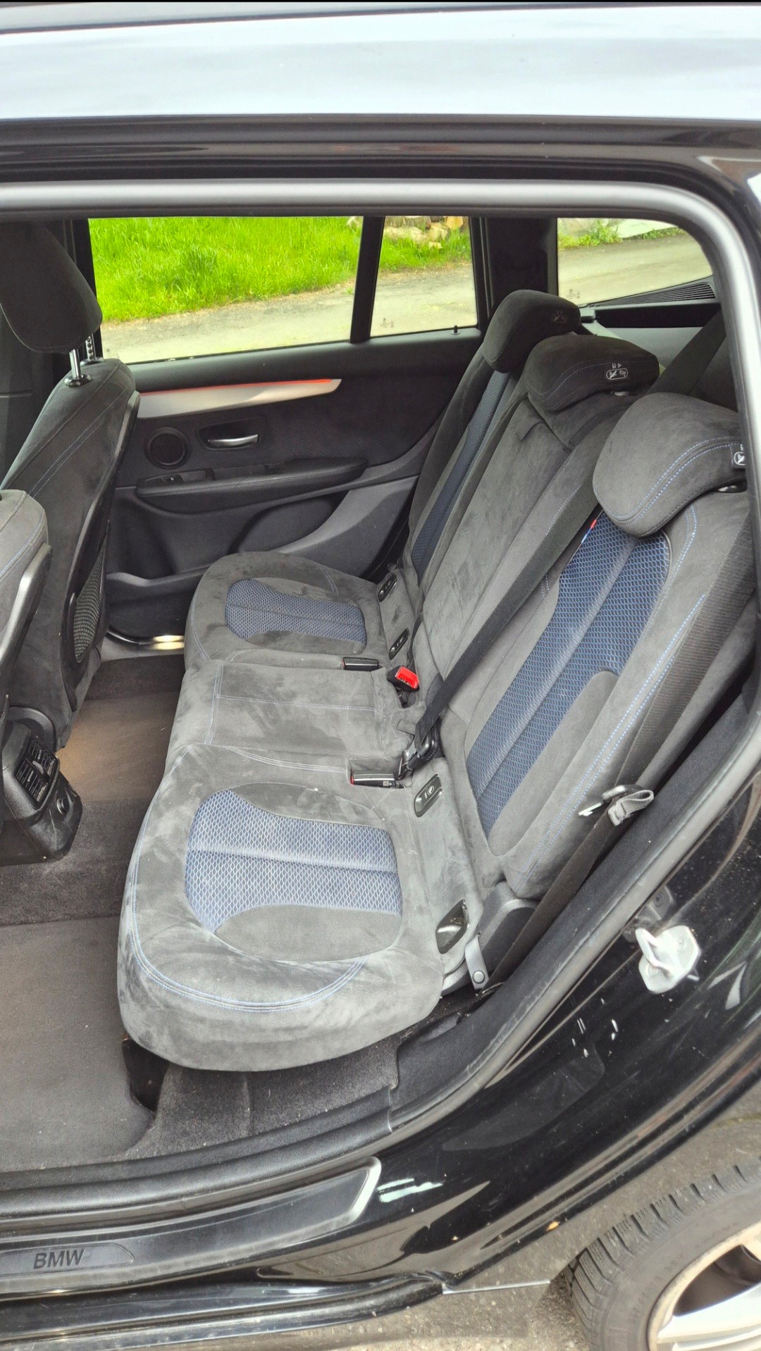 BMW 218i Gran Tourer Sport Line Steptronic-image-9