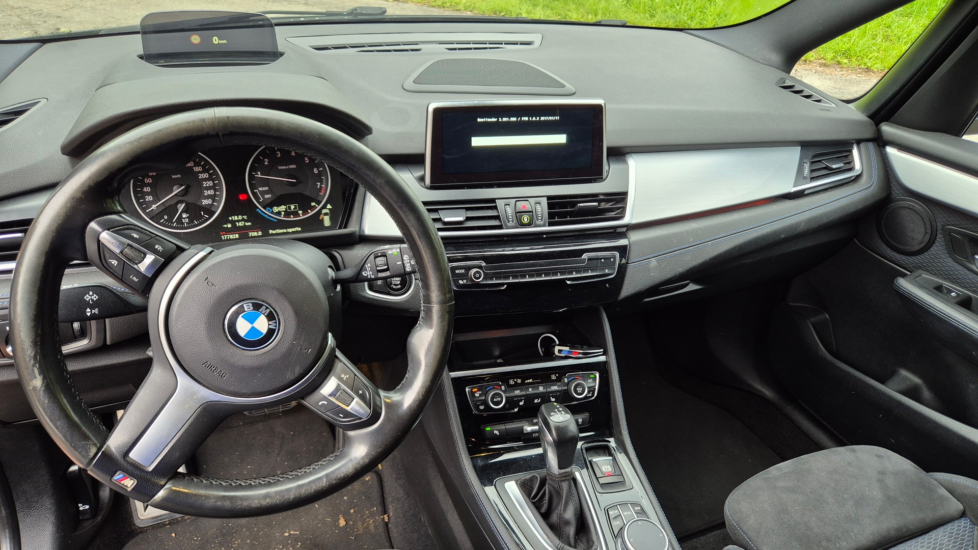 BMW 218i Gran Tourer Sport Line Steptronic-image-14