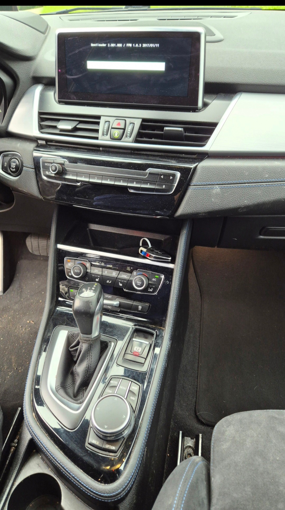 BMW 218i Gran Tourer Sport Line Steptronic-image-11
