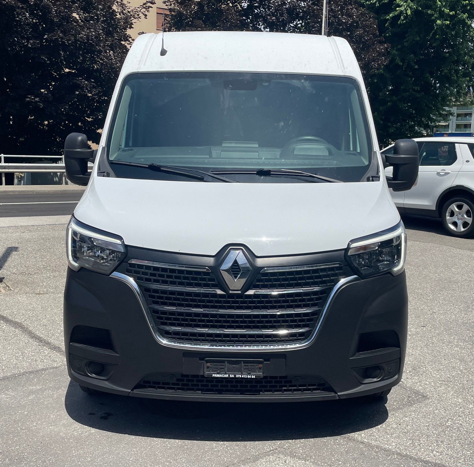 RENAULT Master T35 2.3 Blue dCi 135 L2H2-image-0