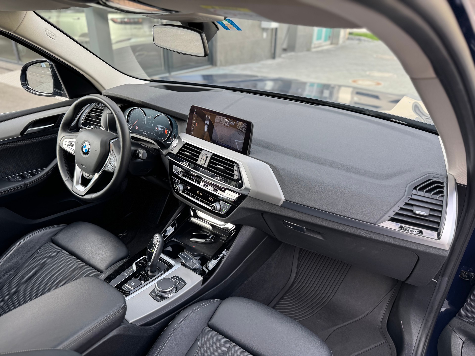 BMW X3 xDrive 20d Individual xLine Steptronic-image-11