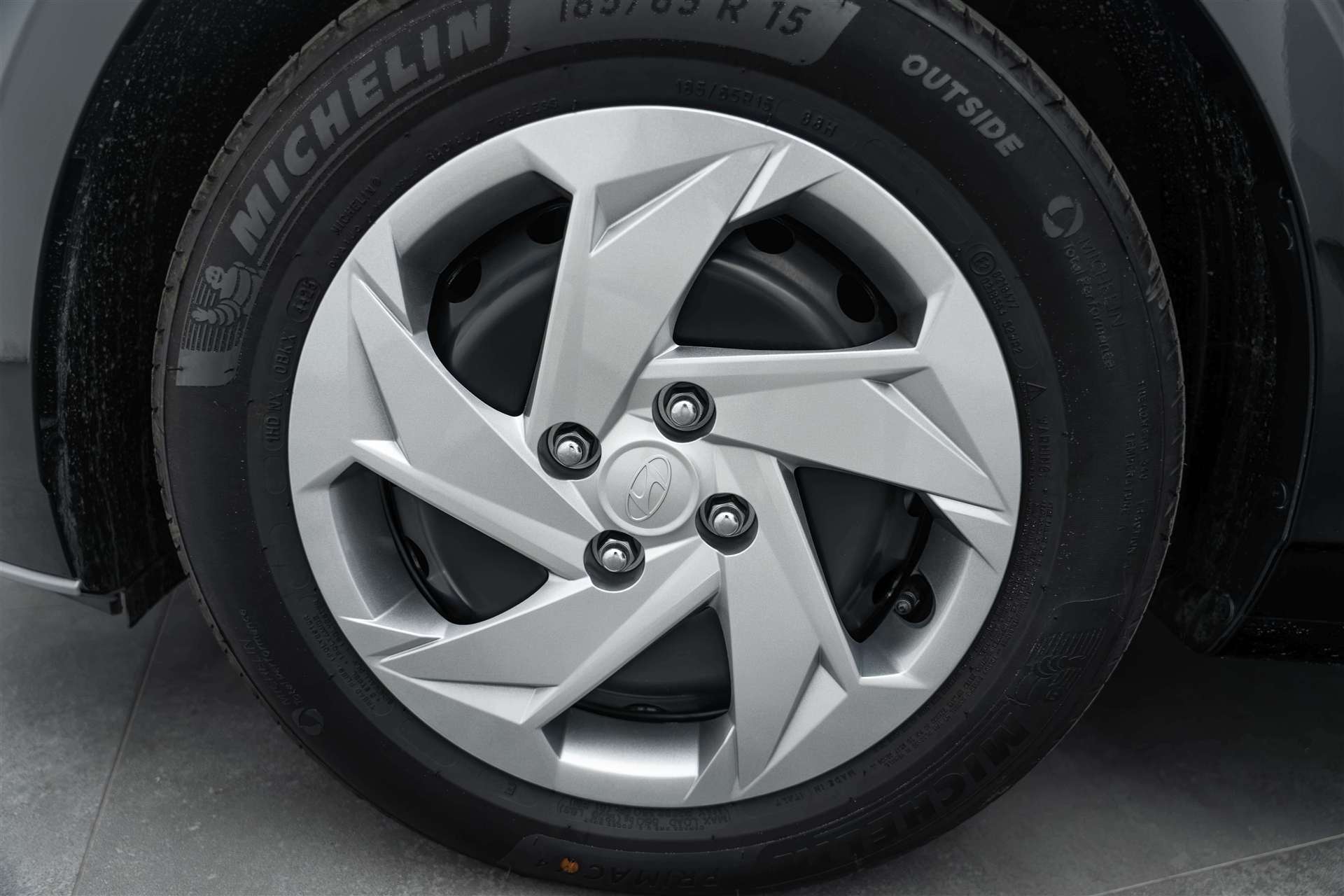 HYUNDAI i20 1.0 T-GDi Comfort DCT-Automat-image-4