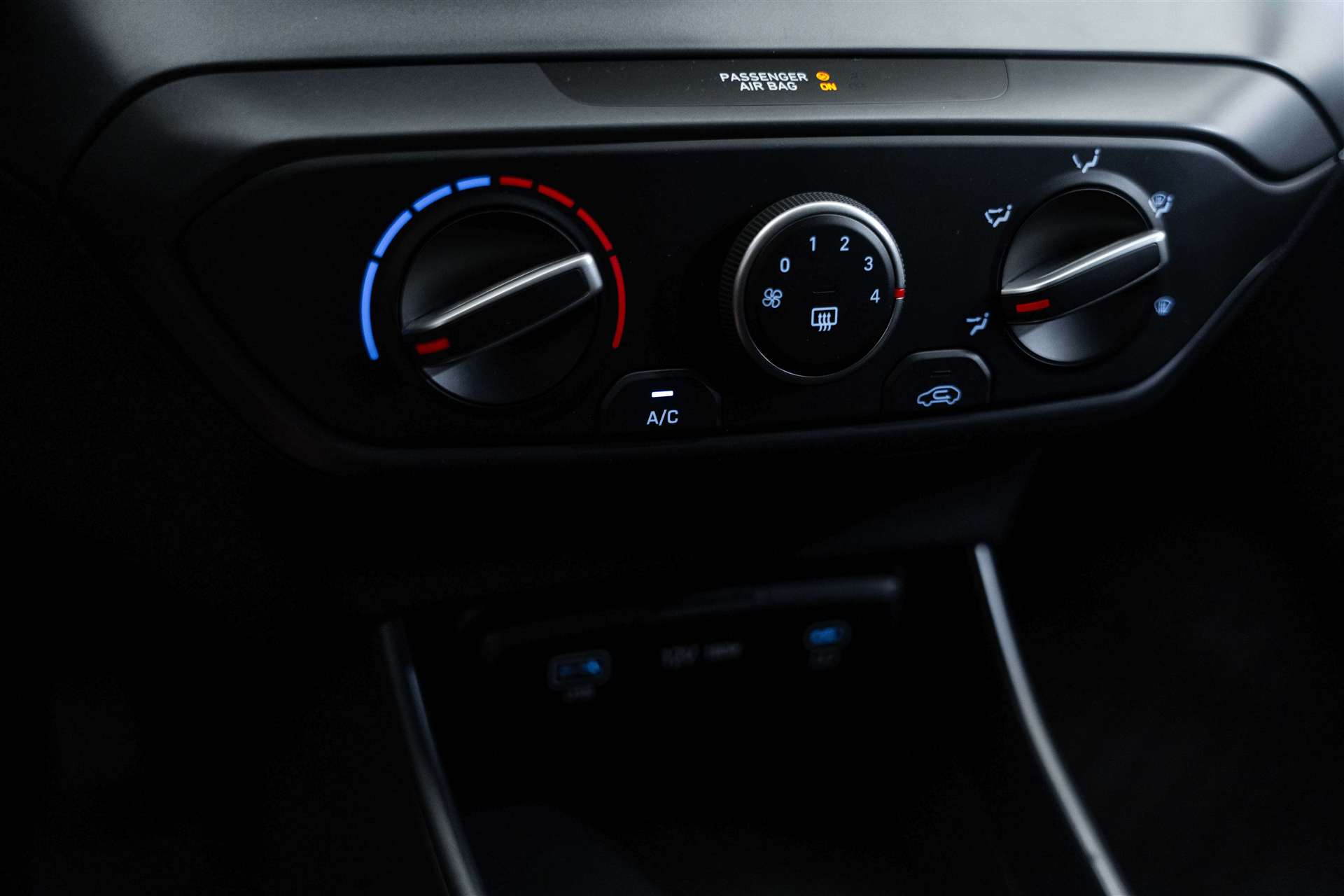 HYUNDAI i20 1.0 T-GDi Comfort DCT-Automat-image-22