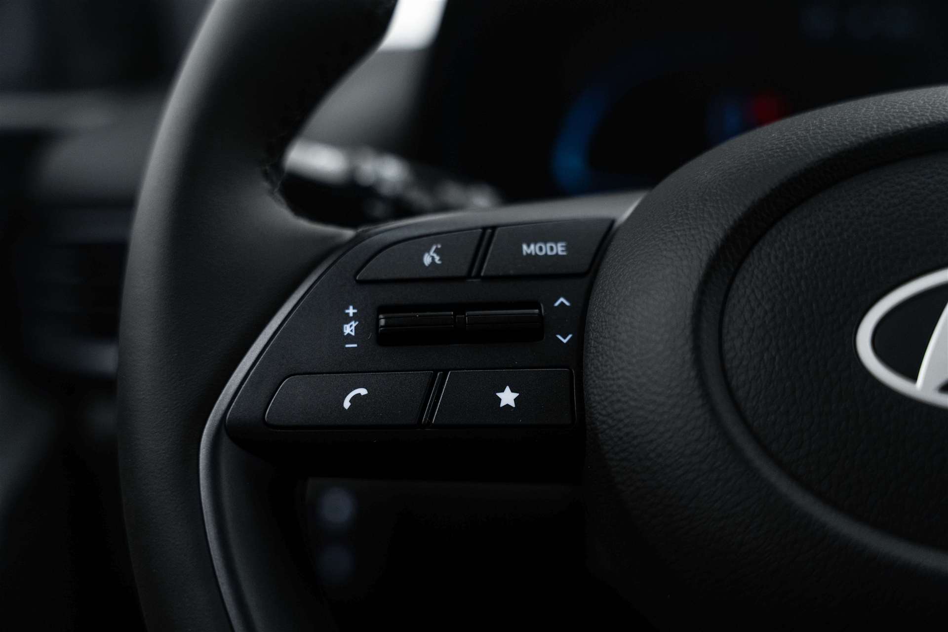 HYUNDAI i20 1.0 T-GDi Comfort DCT-Automat-image-13