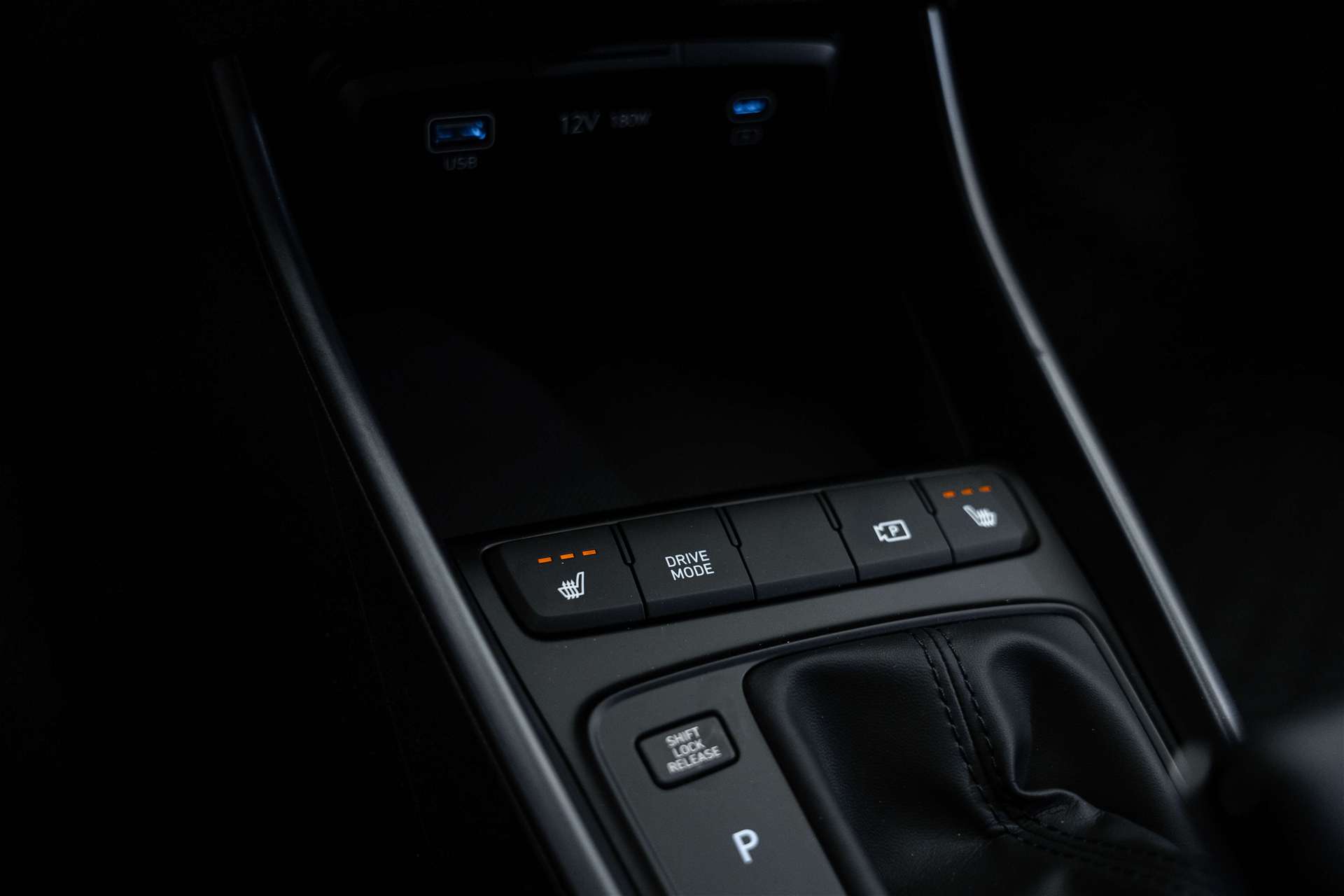 HYUNDAI i20 1.0 T-GDi Comfort DCT-Automat-image-21