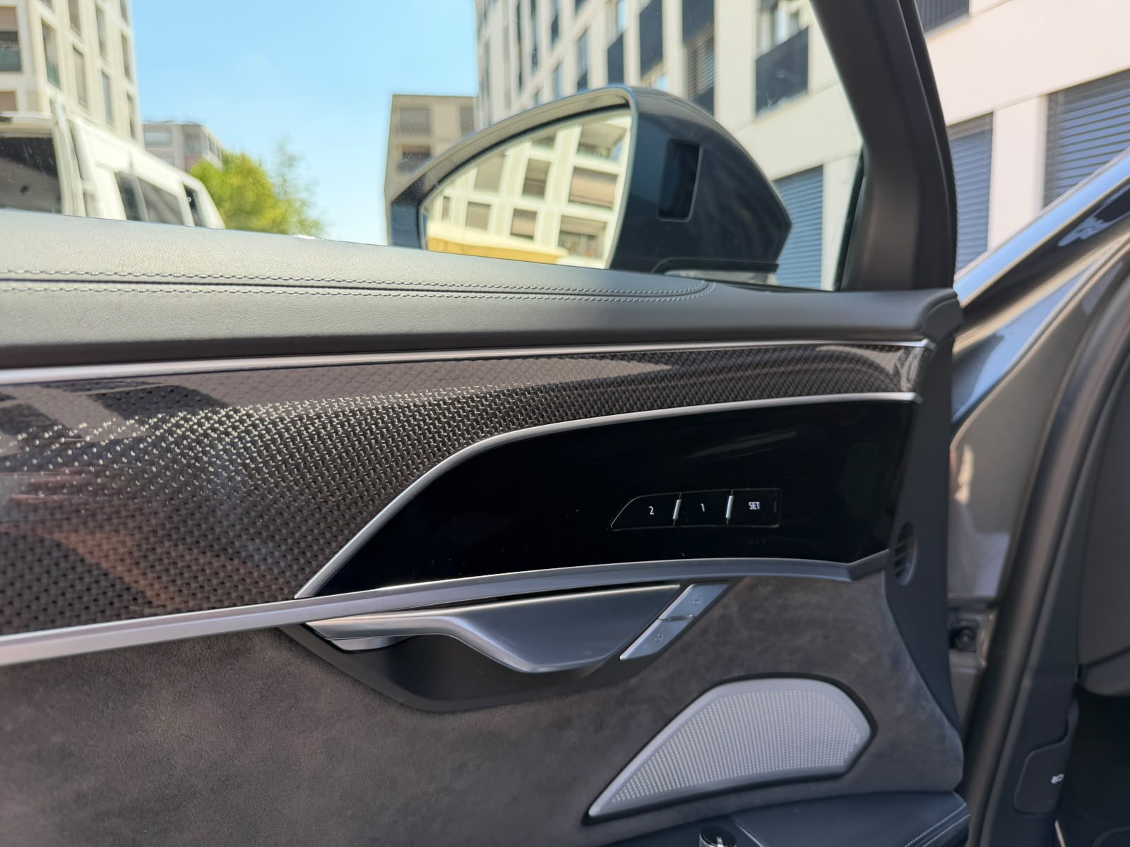 AUDI A8 50 TDI quattro tiptronic-image-8