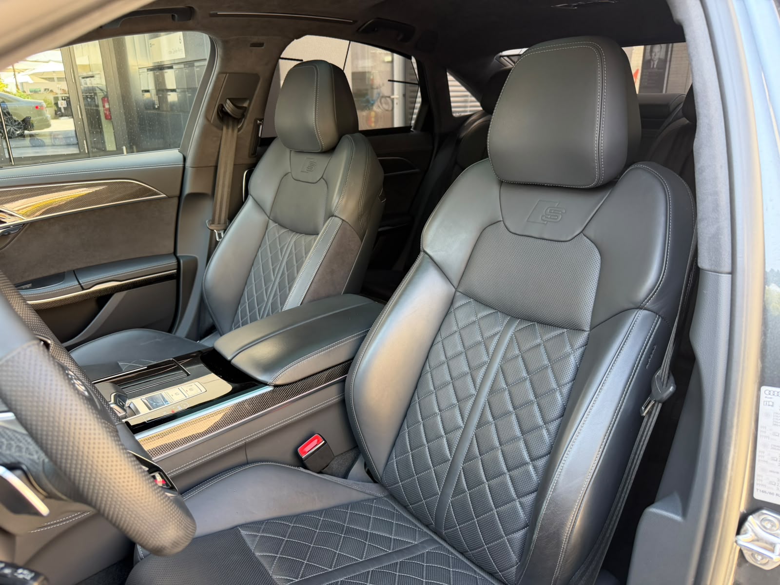 AUDI A8 50 TDI quattro tiptronic-image-7