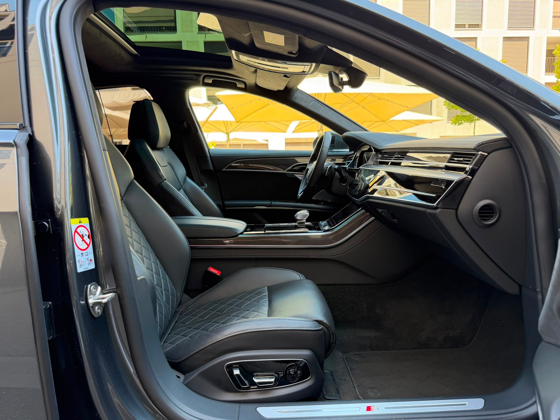AUDI A8 50 TDI quattro tiptronic-image-19