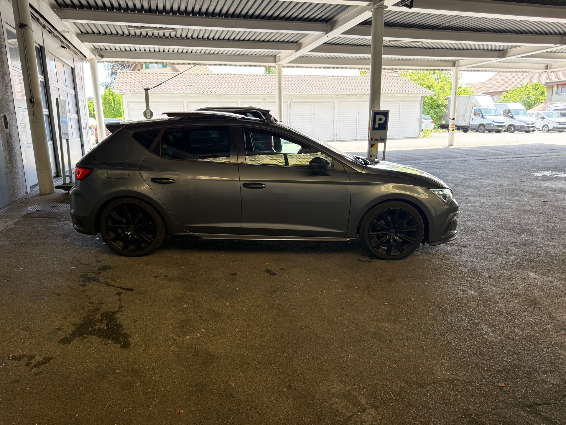 SEAT Leon 1.4 TSI ACT FR Evolution DSG-image-3