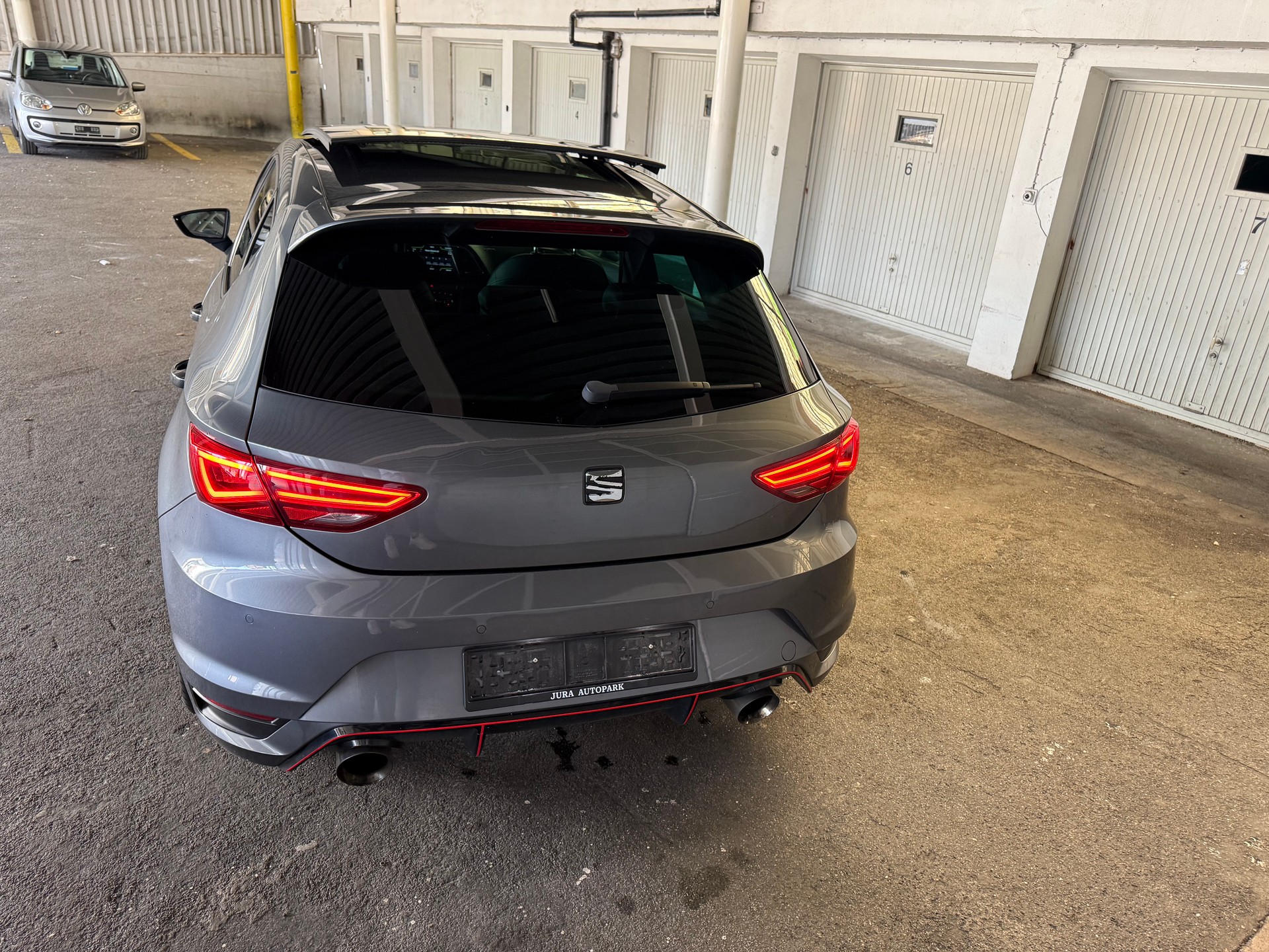 SEAT Leon 1.4 TSI ACT FR Evolution DSG-image-5