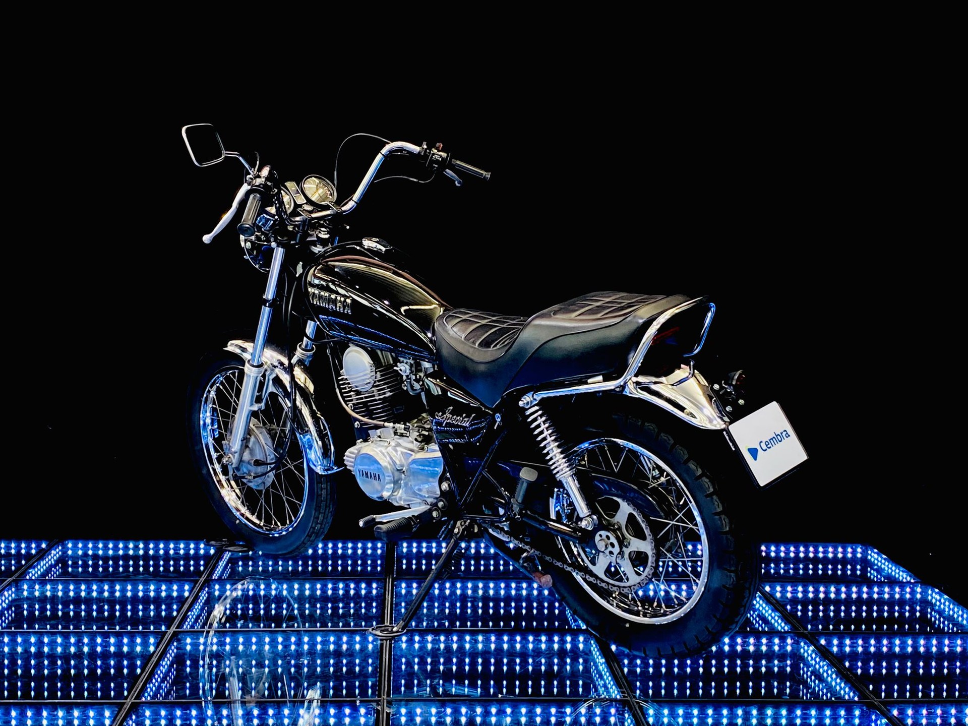 YAMAHA SR 250 SE-image-4