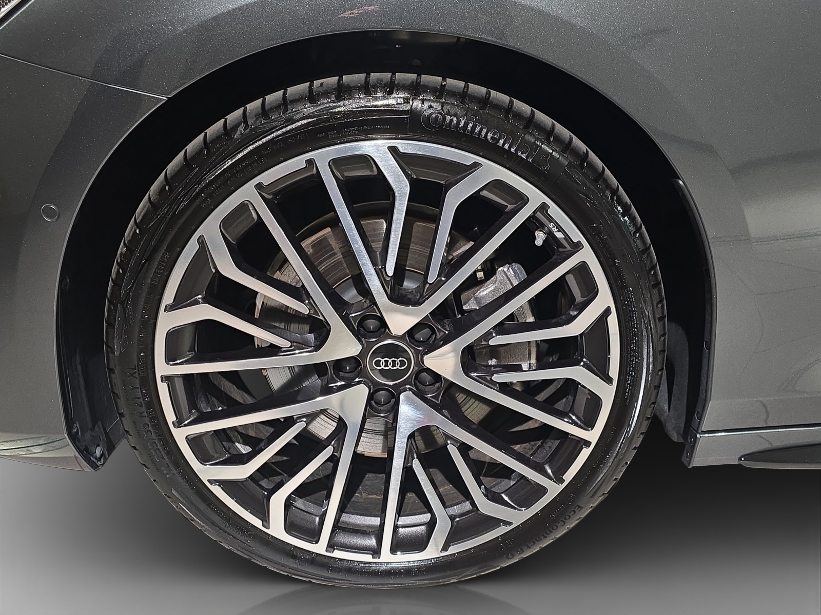 AUDI A6 Avant TFSI quattro 270 kW S tronic-image-15