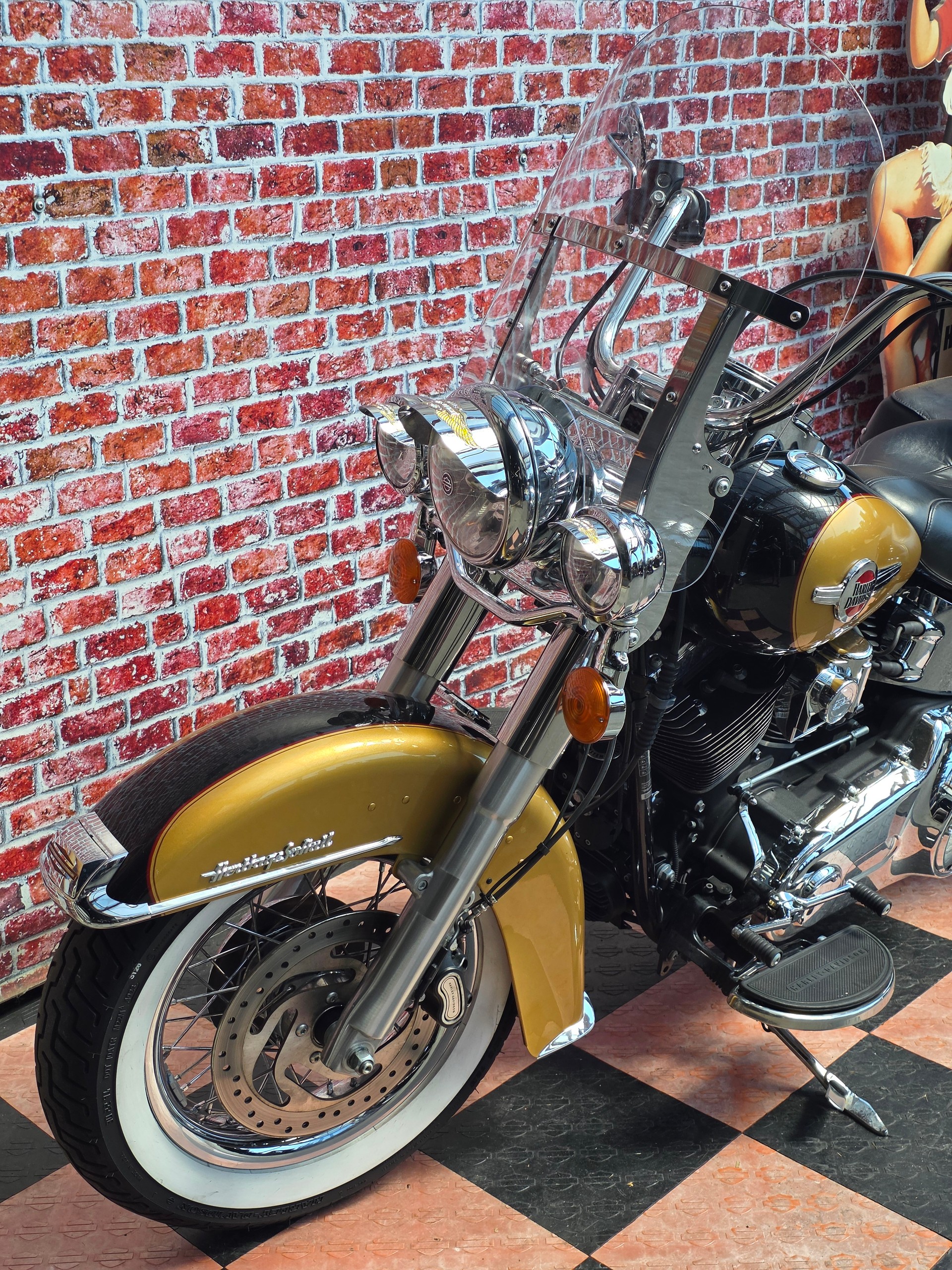 HARLEY-DAVIDSON FLSTC Softail Heritage Classic ABS-image-5