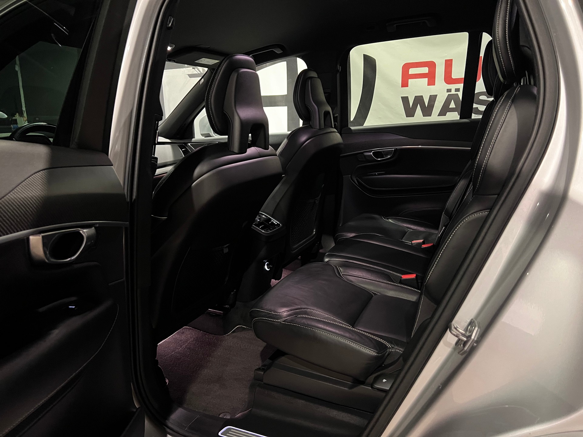 VOLVO XC90 T6 AWD R-Design Geartronic-image-14