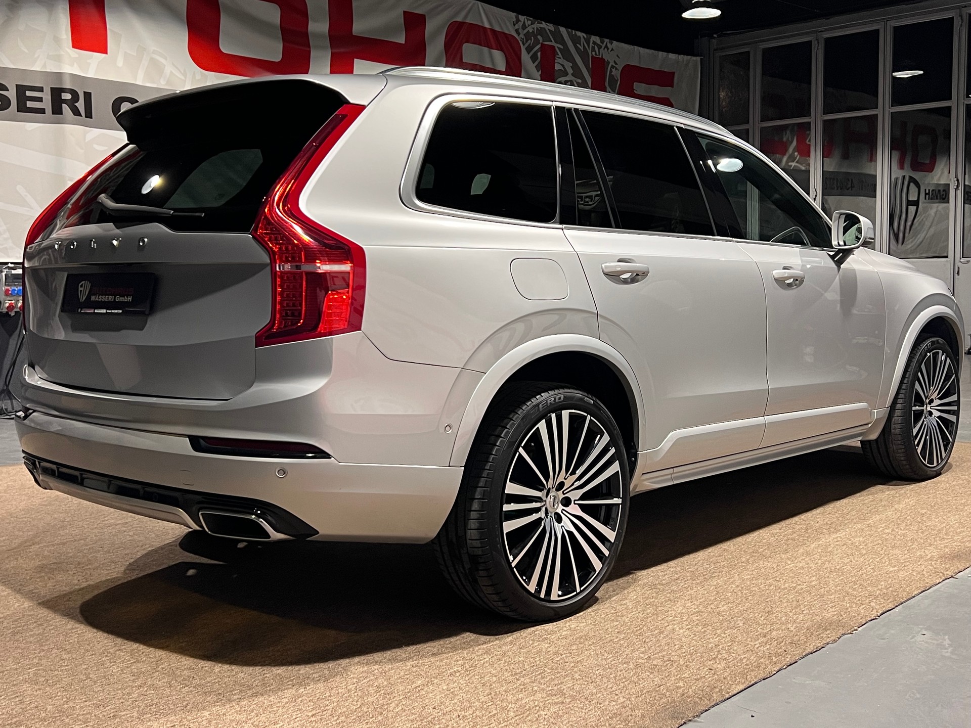 VOLVO XC90 T6 AWD R-Design Geartronic-image-2