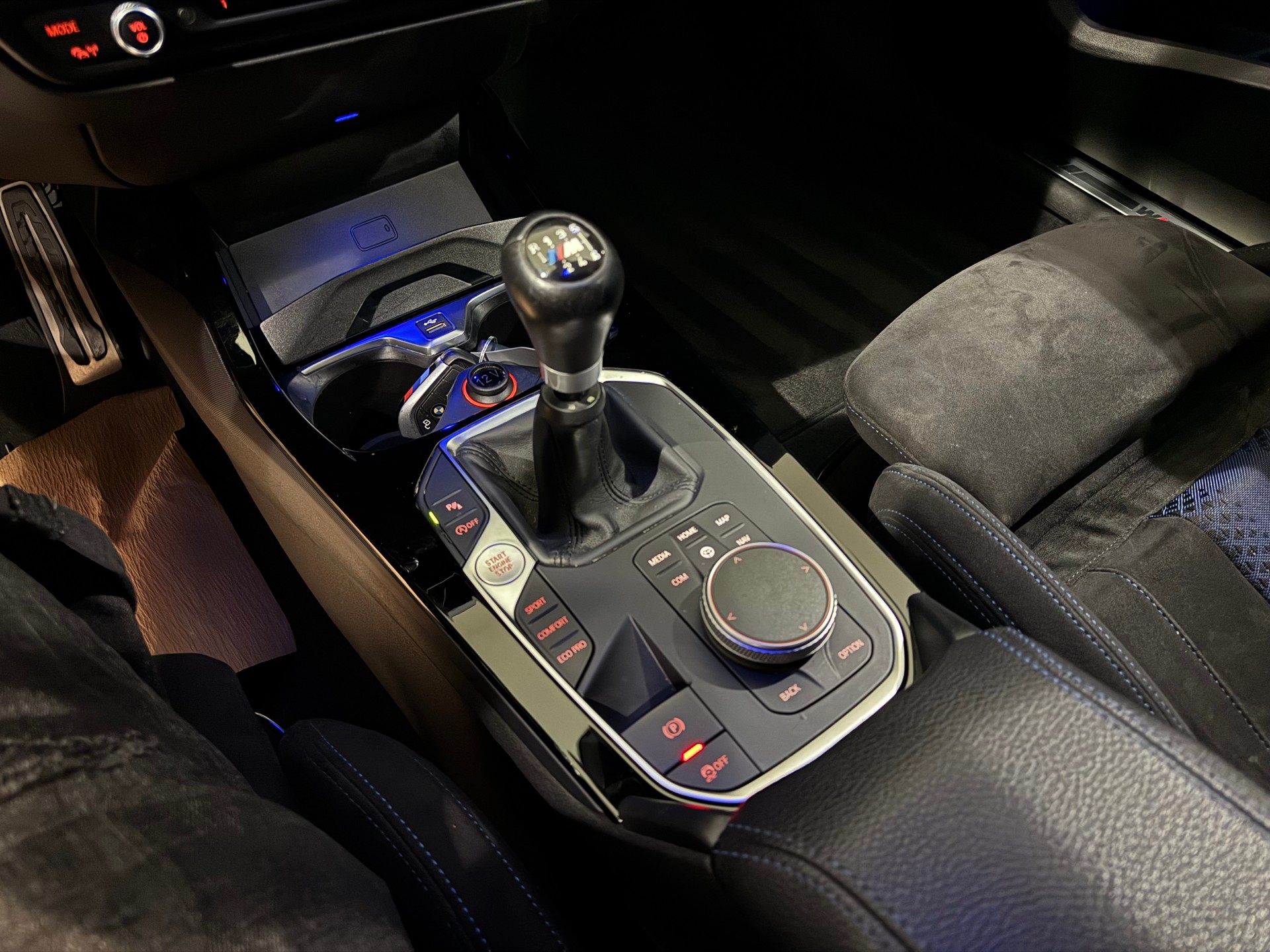 BMW 118i M Sport | CH | 1.Hand |-image-18