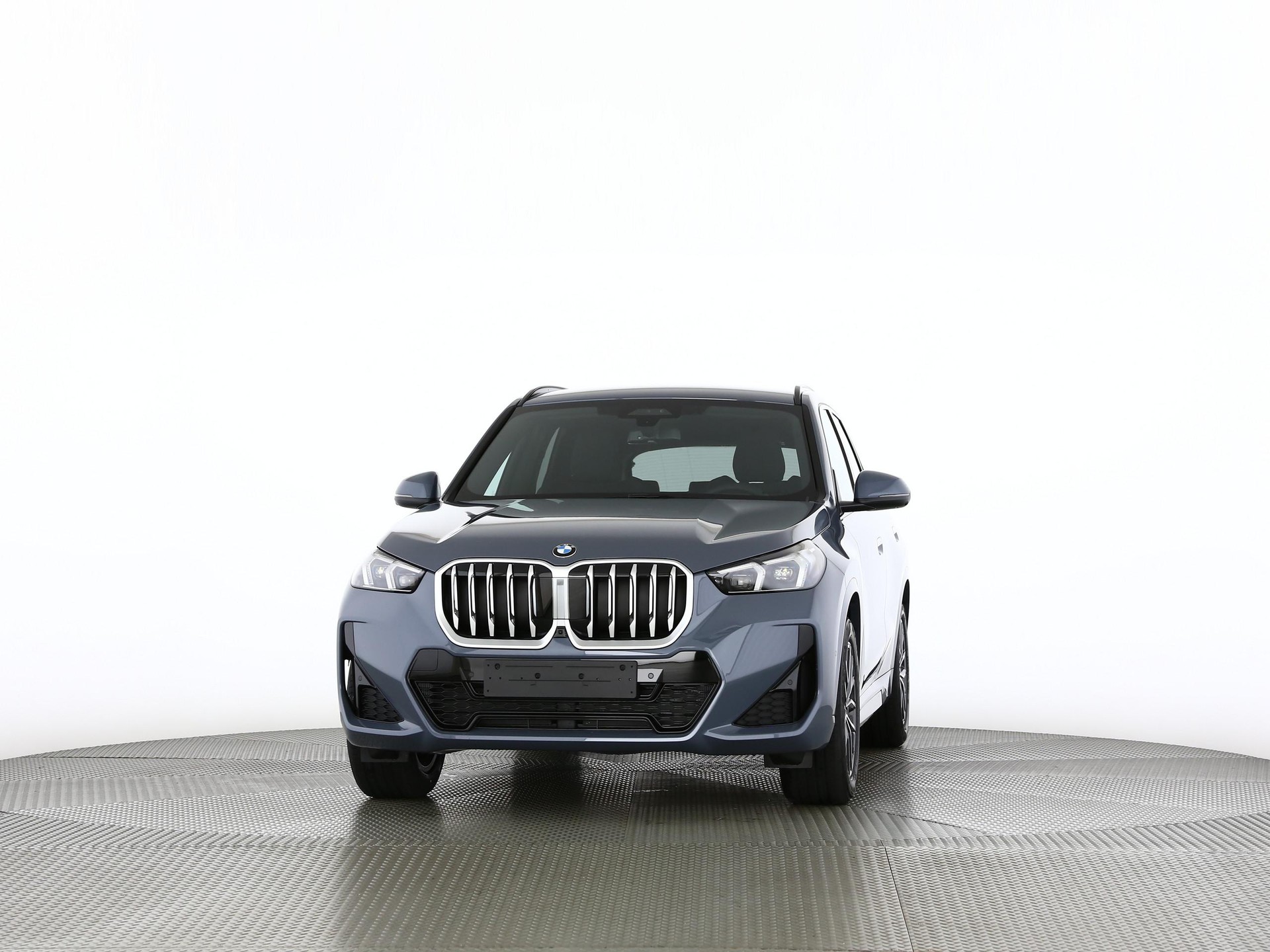 BMW X1 23i xDrive paddles-image-6