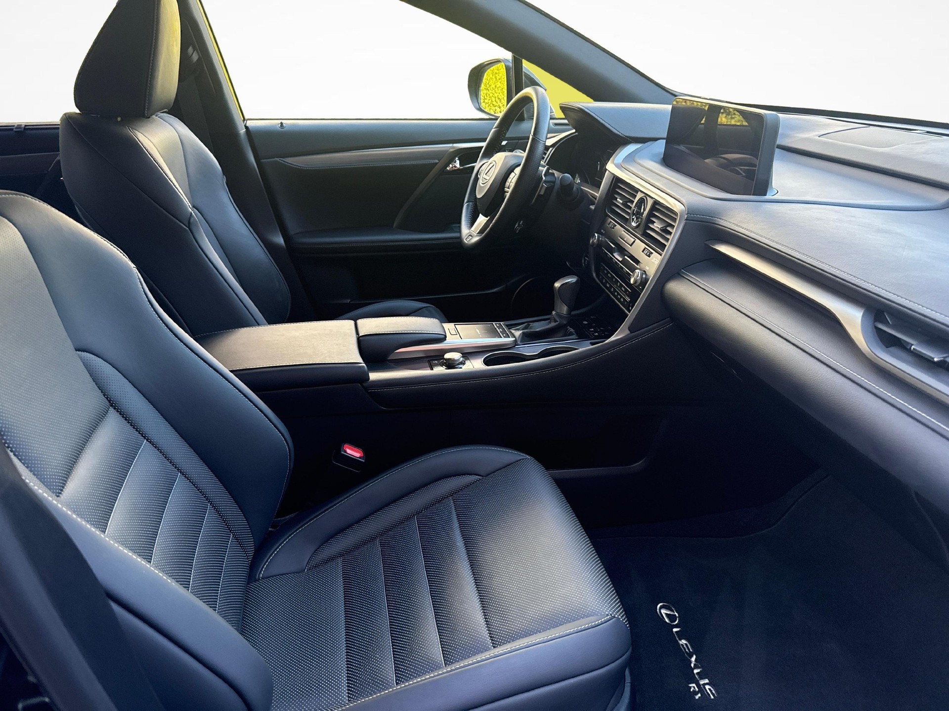 LEXUS RX 450h F-Sport-image-9
