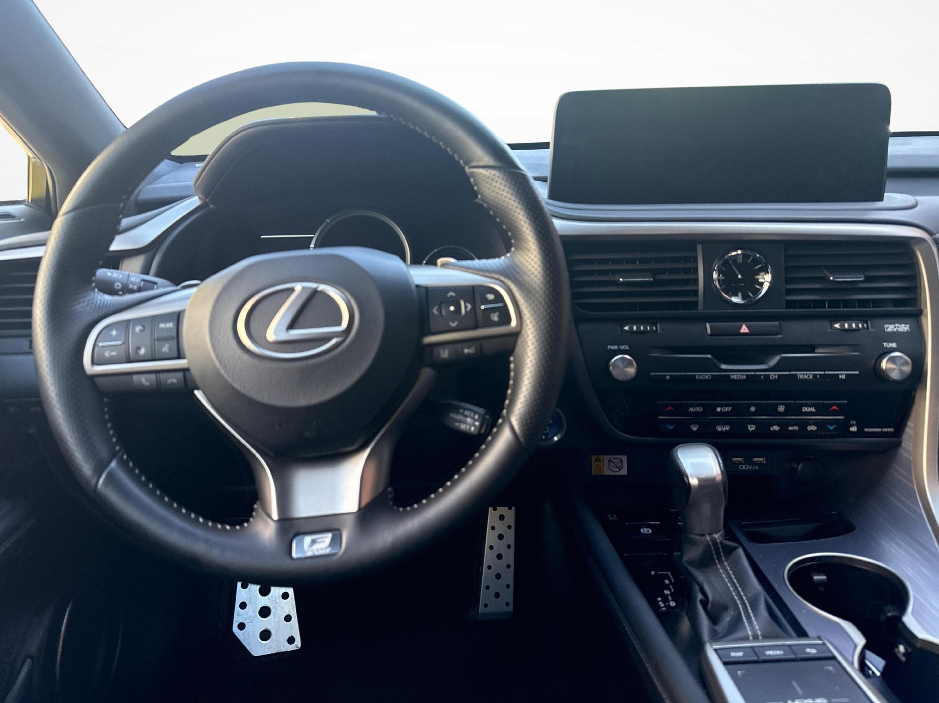 LEXUS RX 450h F-Sport-image-8