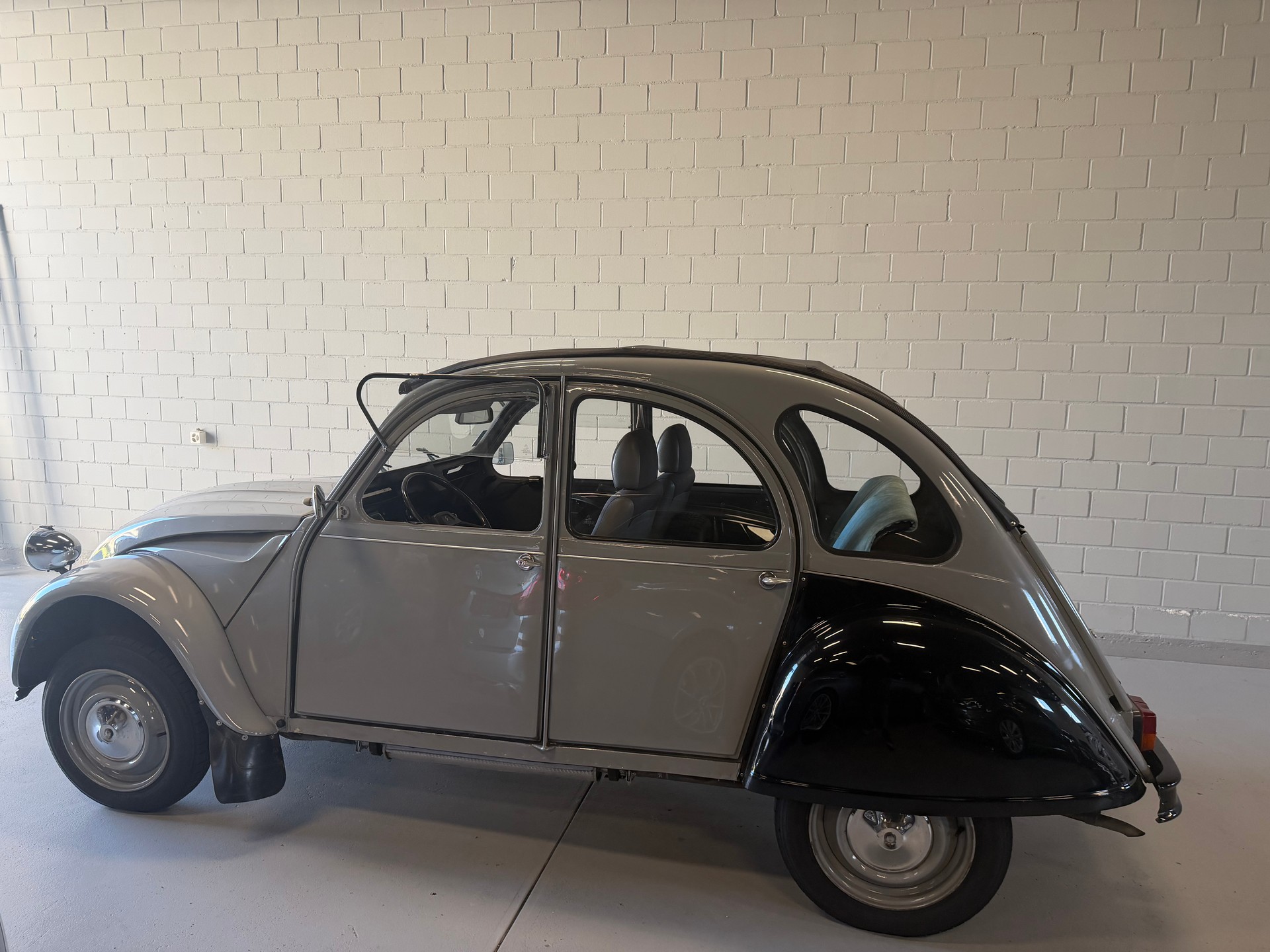 CITROEN 2CV6 Charleston-image-6