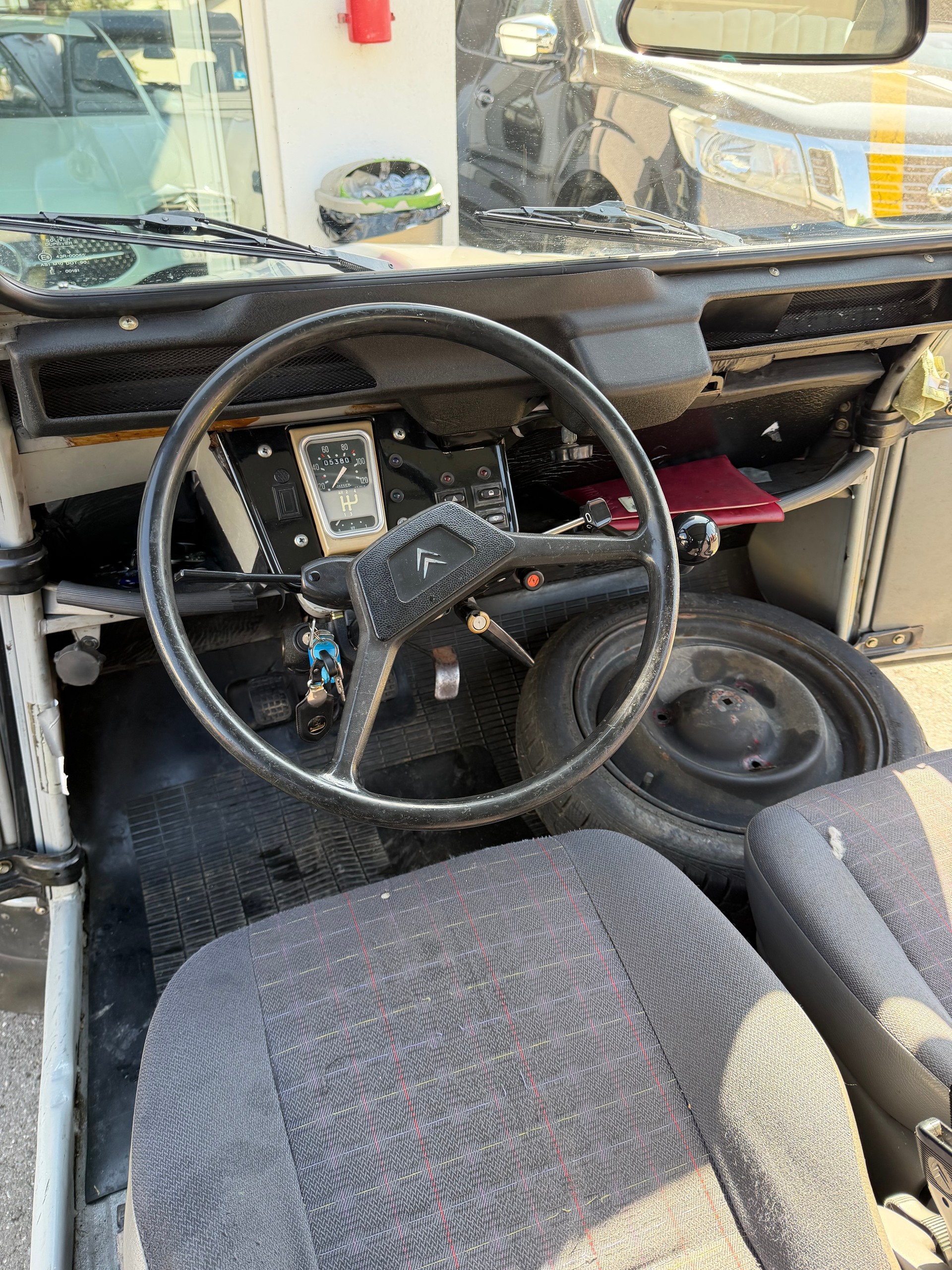 CITROEN 2CV6 Charleston-image-11