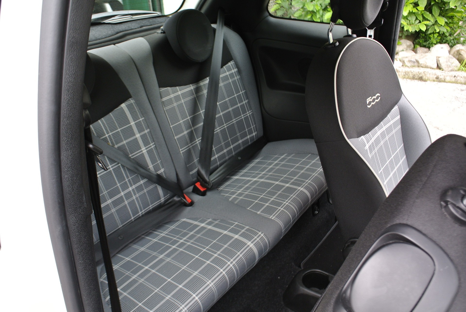 FIAT 500 1.2 Lounge Dualogic-image-11