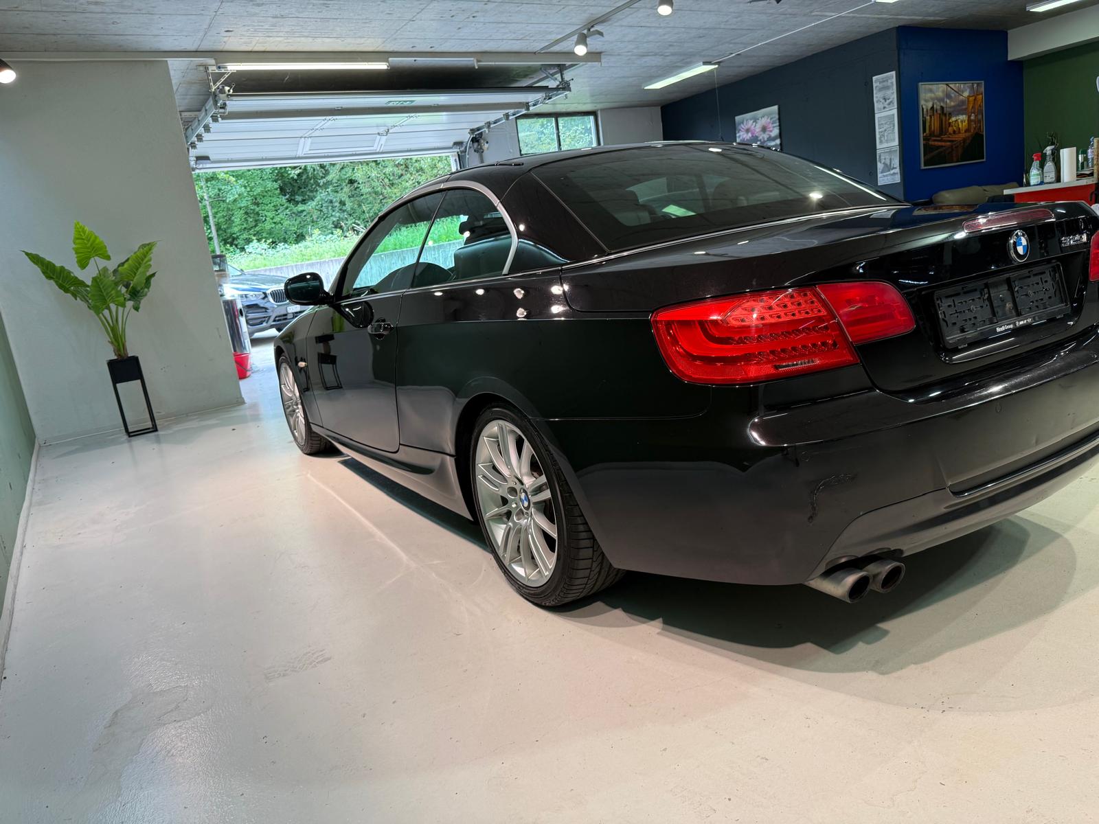 BMW 325i Cabriolet M-Sportpaket-image-6