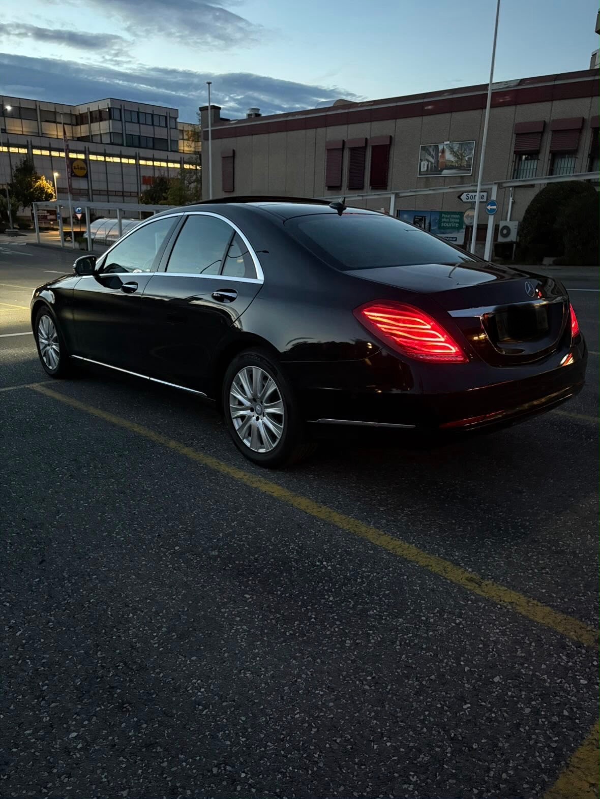 MERCEDES-BENZ S 350 BlueTEC 4Matic 7G-Tronic-image-12