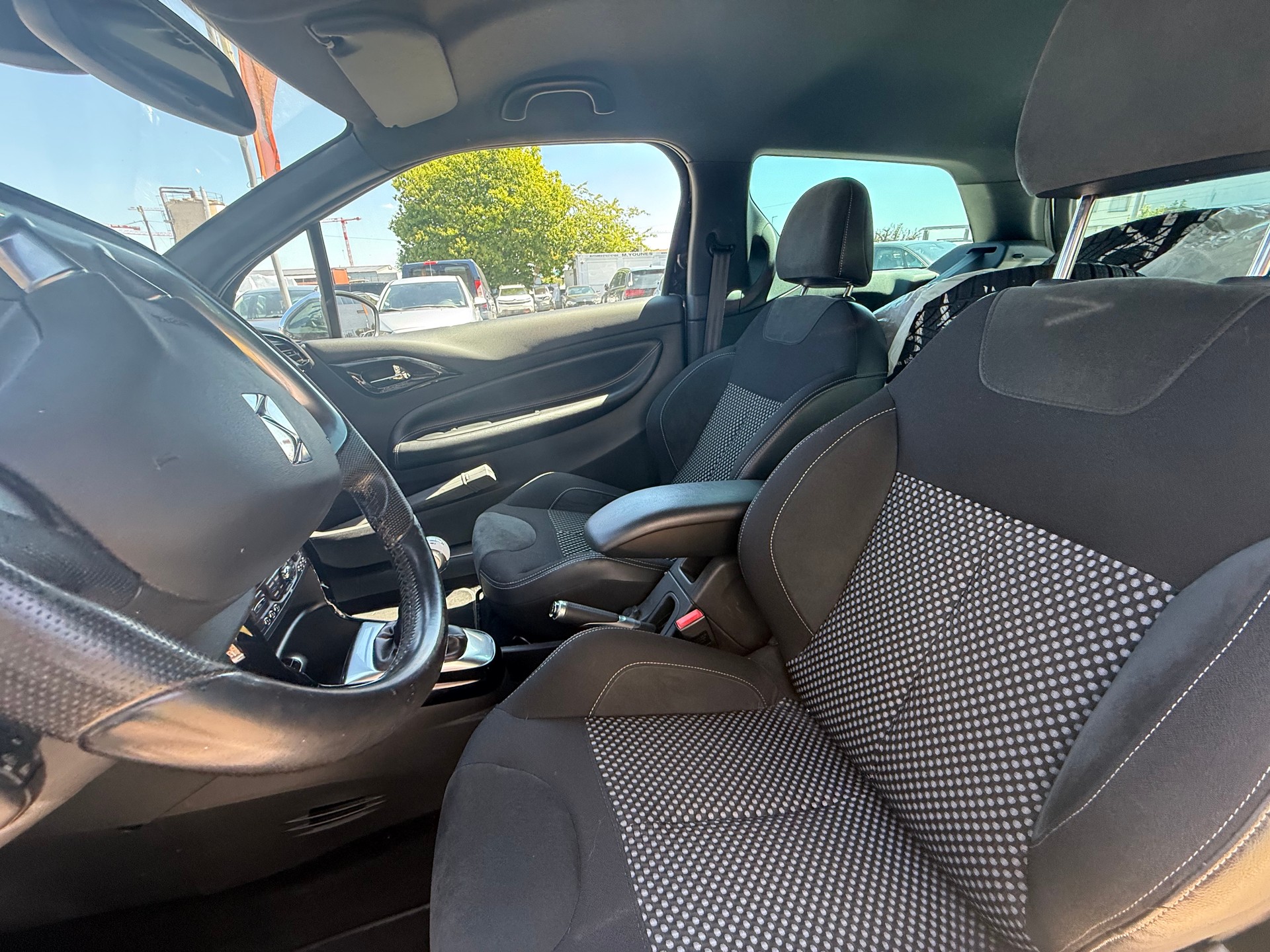 DS AUTOMOBILES DS3 1.6 THP Sport Chic-image-3