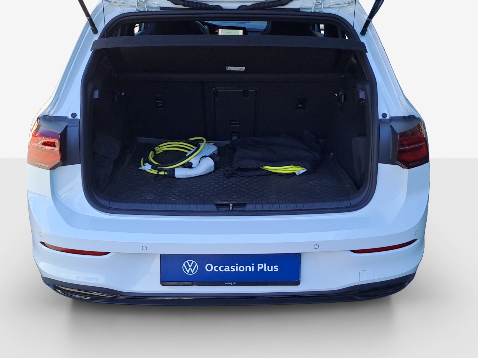 VW Golf 1.4 TSI PHEV GTE-image-12