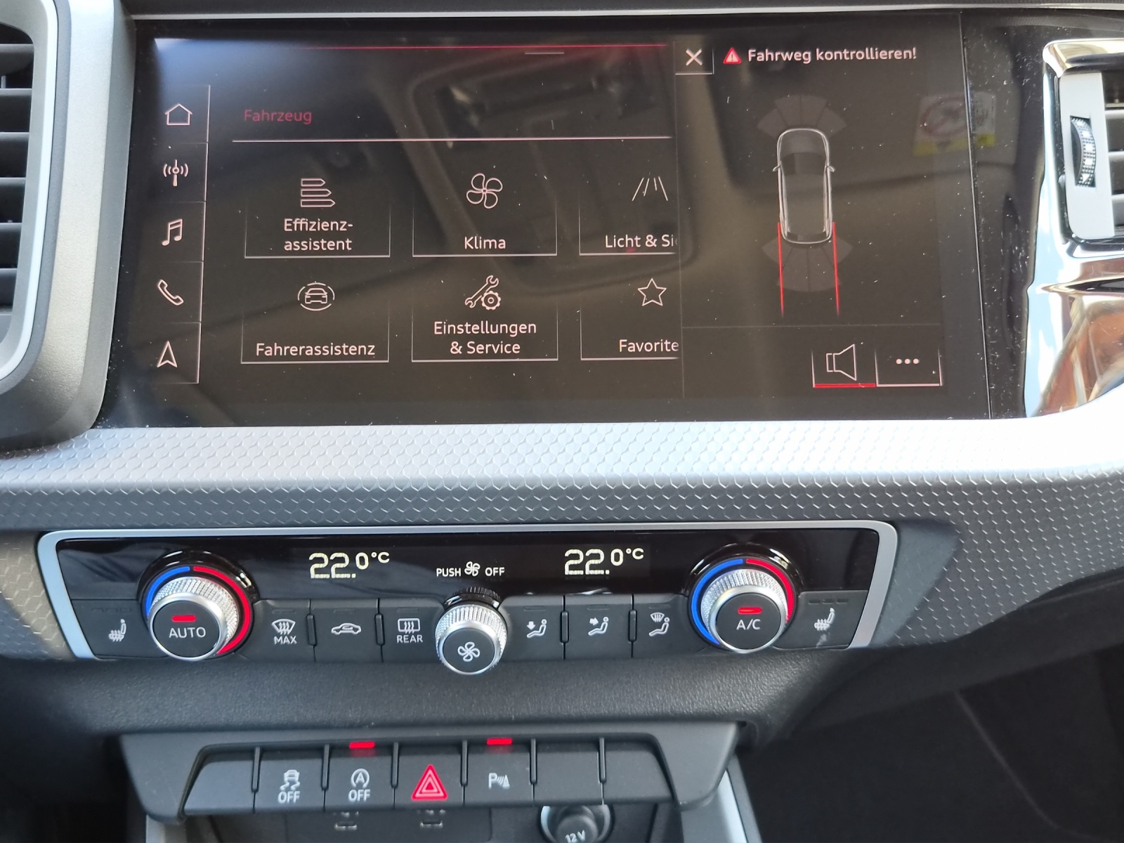 AUDI A1 Sportback 30 TFSI advanced Attraction S-tronic-image-10