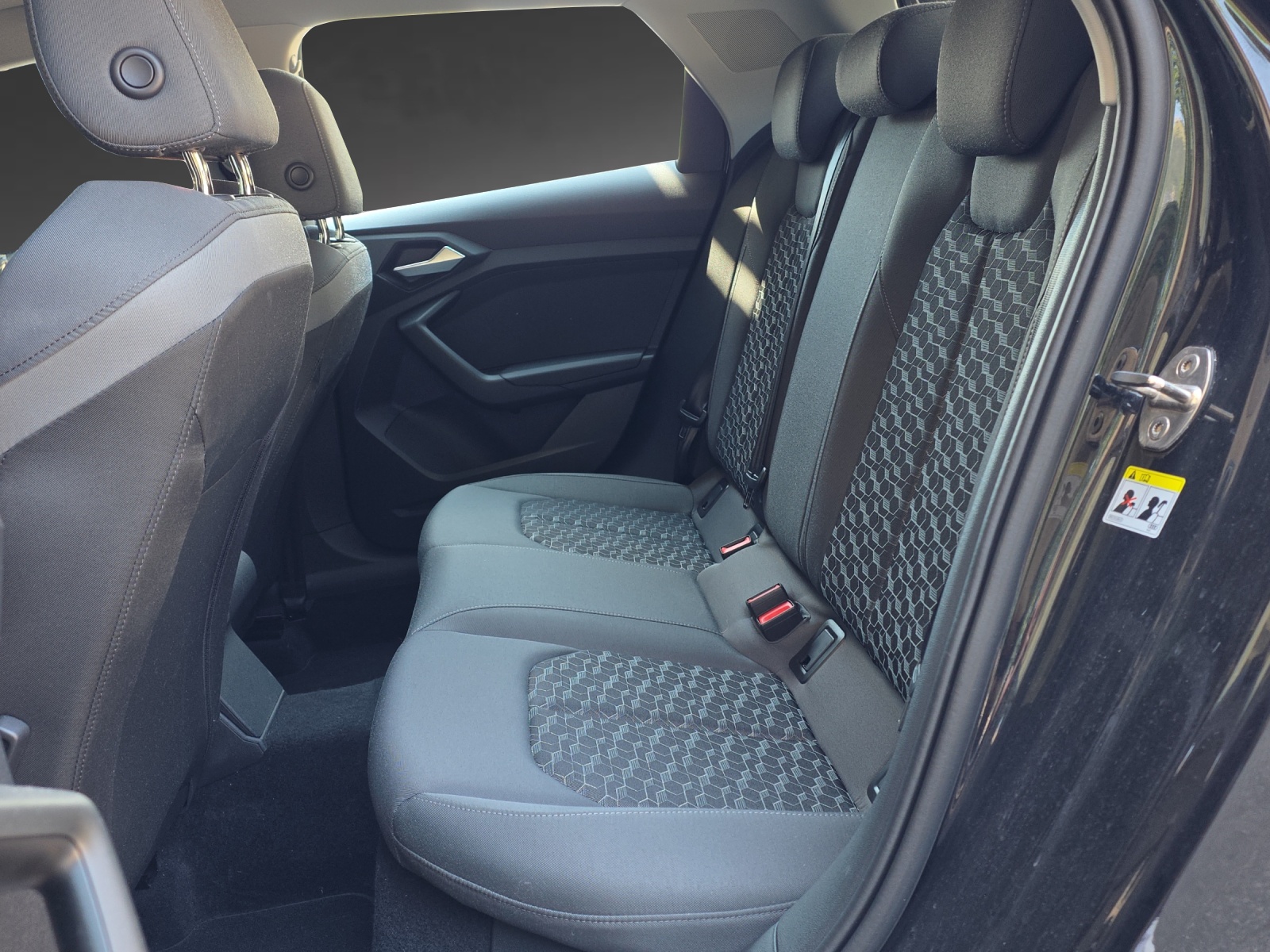 AUDI A1 Sportback 30 TFSI advanced Attraction S-tronic-image-6