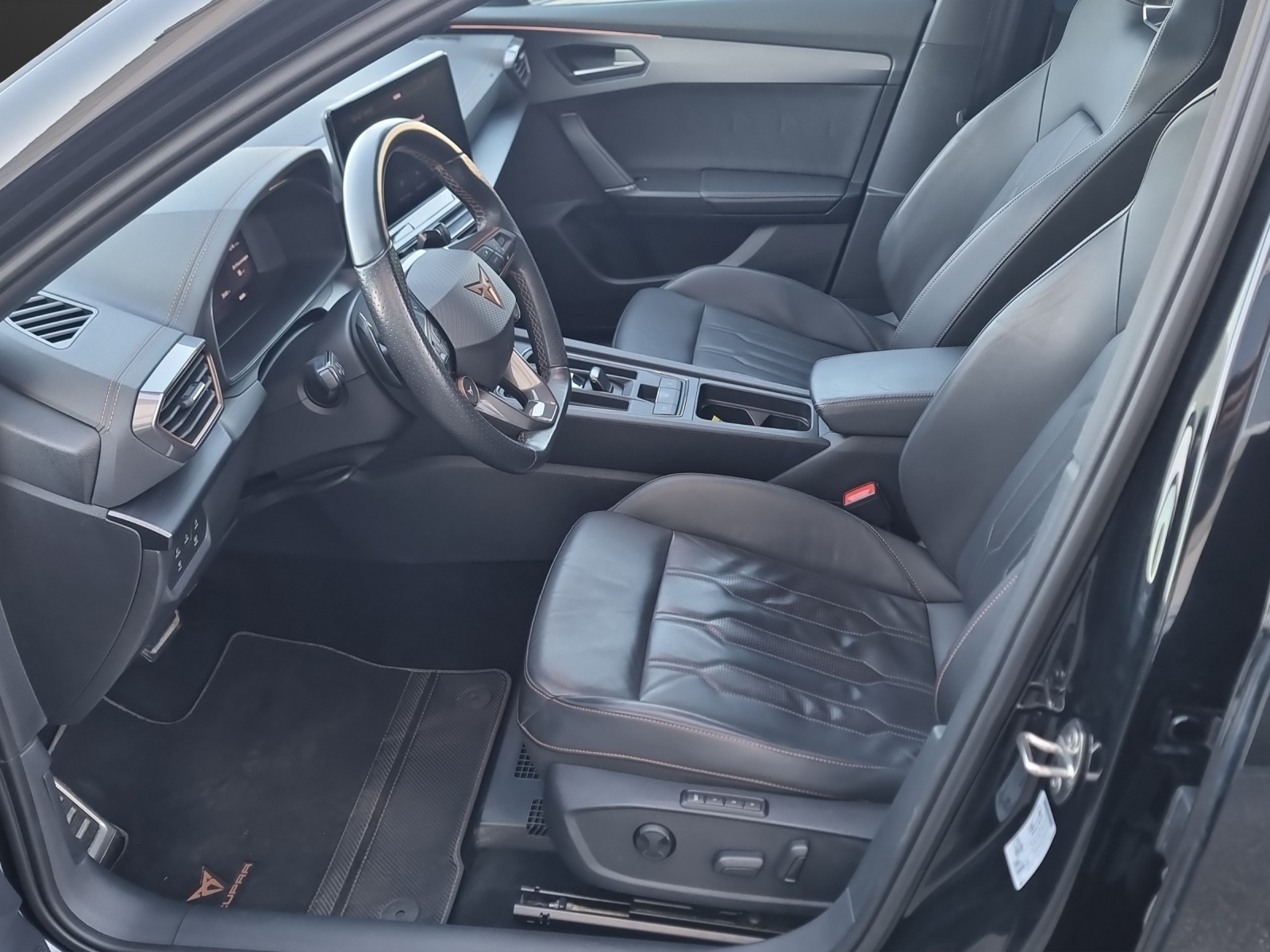 CUPRA Formentor 2.0TSI VZ 4Drive DSG-image-8