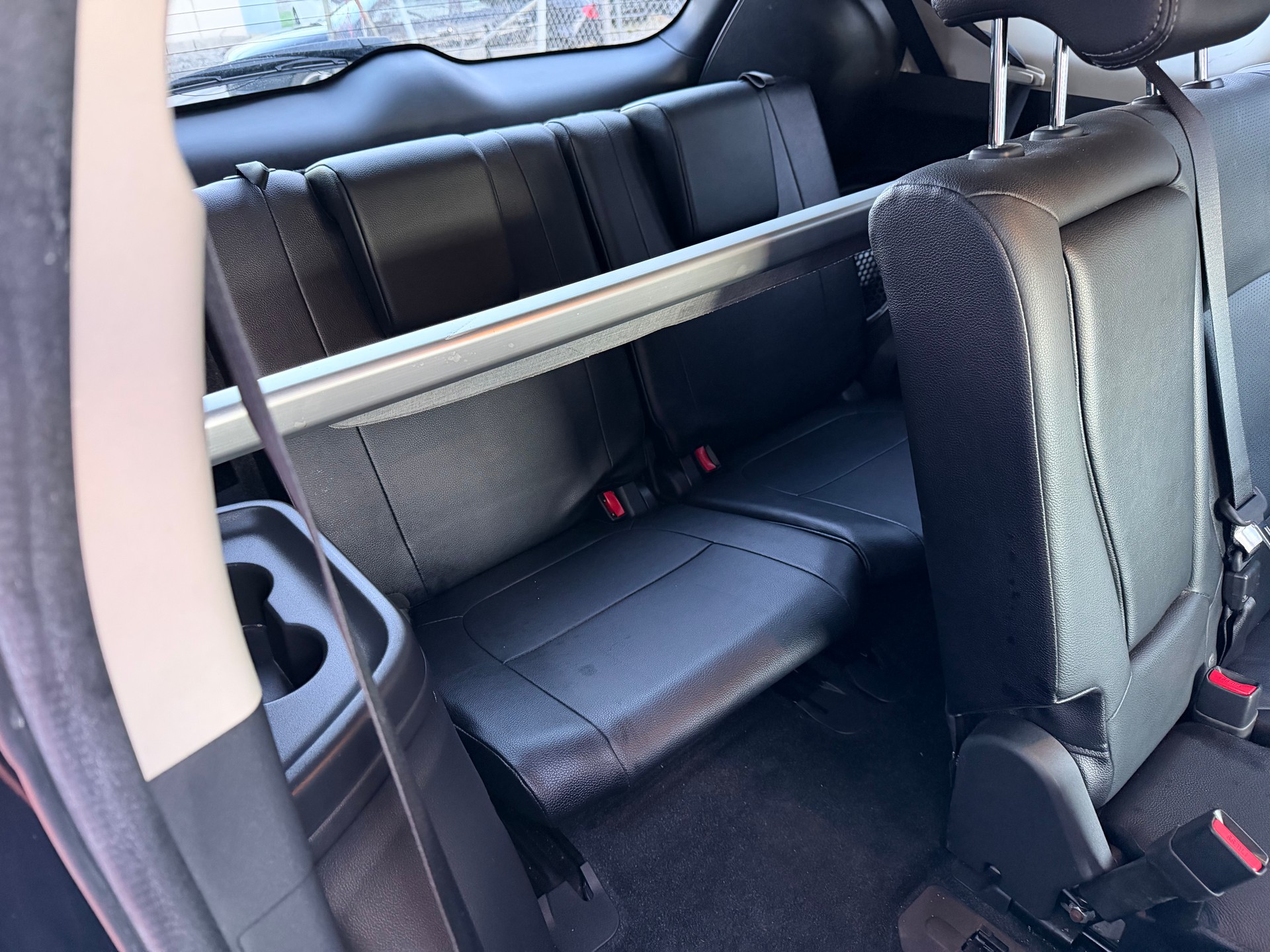 MITSUBISHI Outlander 2.2 DID Style 4WD Automatic-image-11