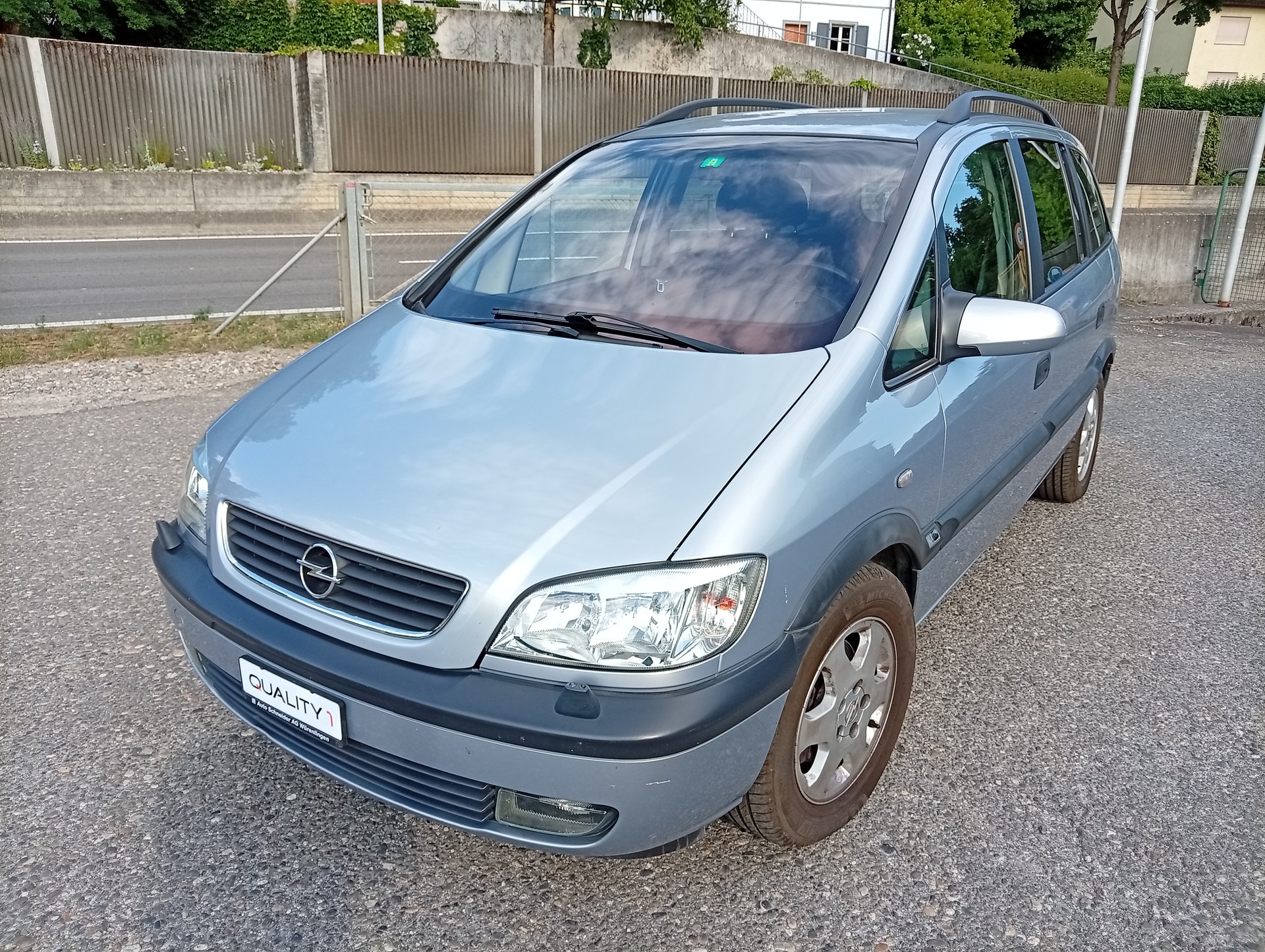 OPEL Zafira 2.2i 16V Linea Fresca-image-0