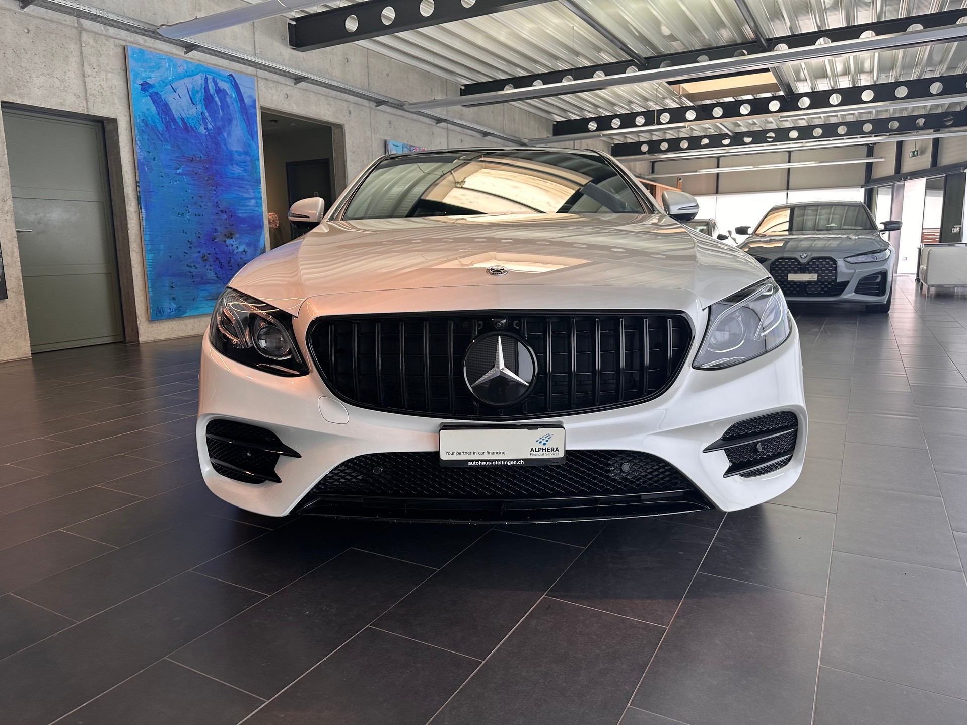 MERCEDES-BENZ E 400 d AMG Line 4matic-image-5