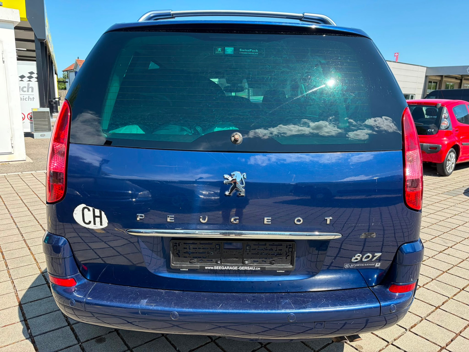 PEUGEOT 807 2.2 16V HDi SV-image-5